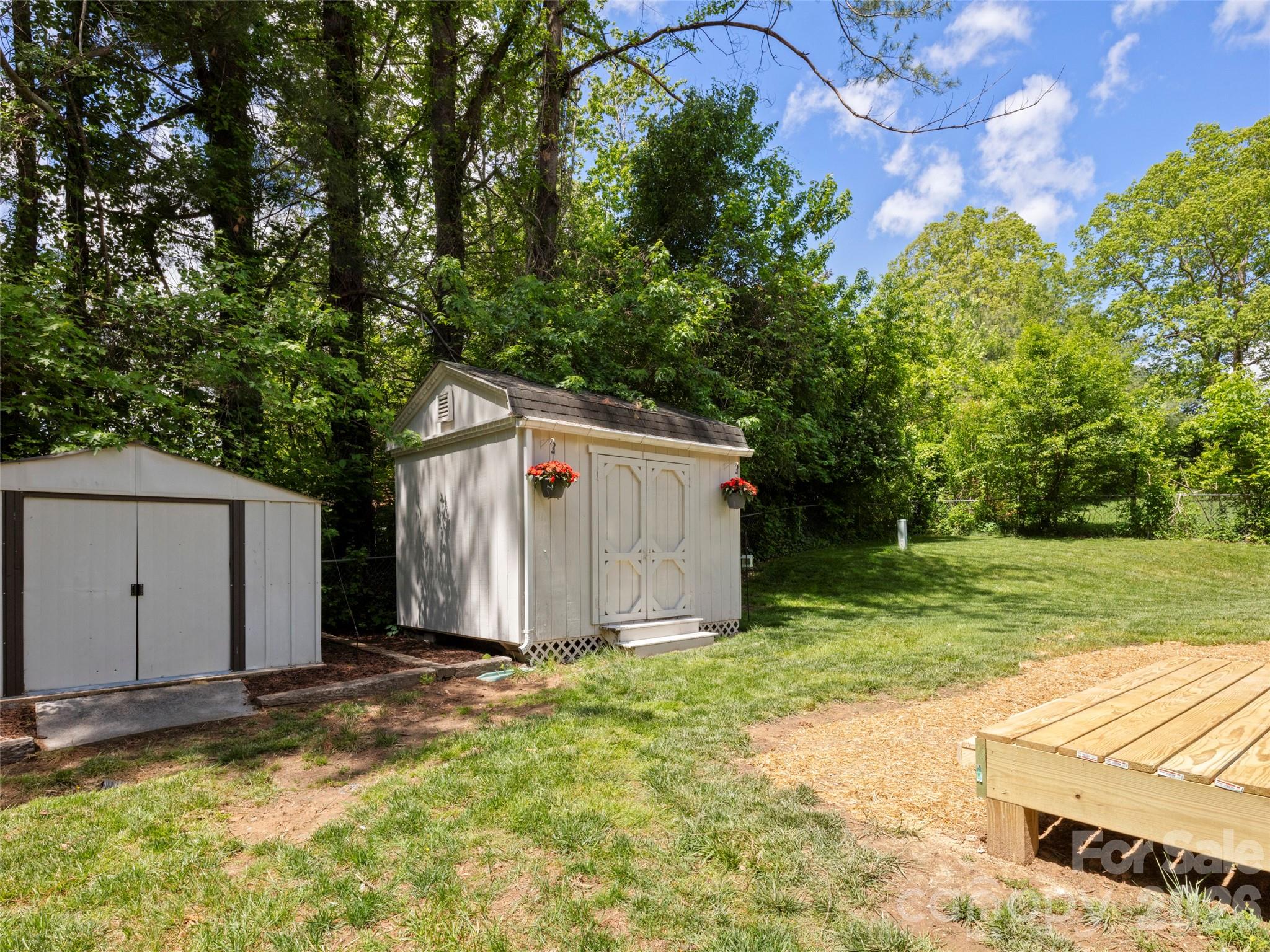 224 Clover Drive Property Photo 17