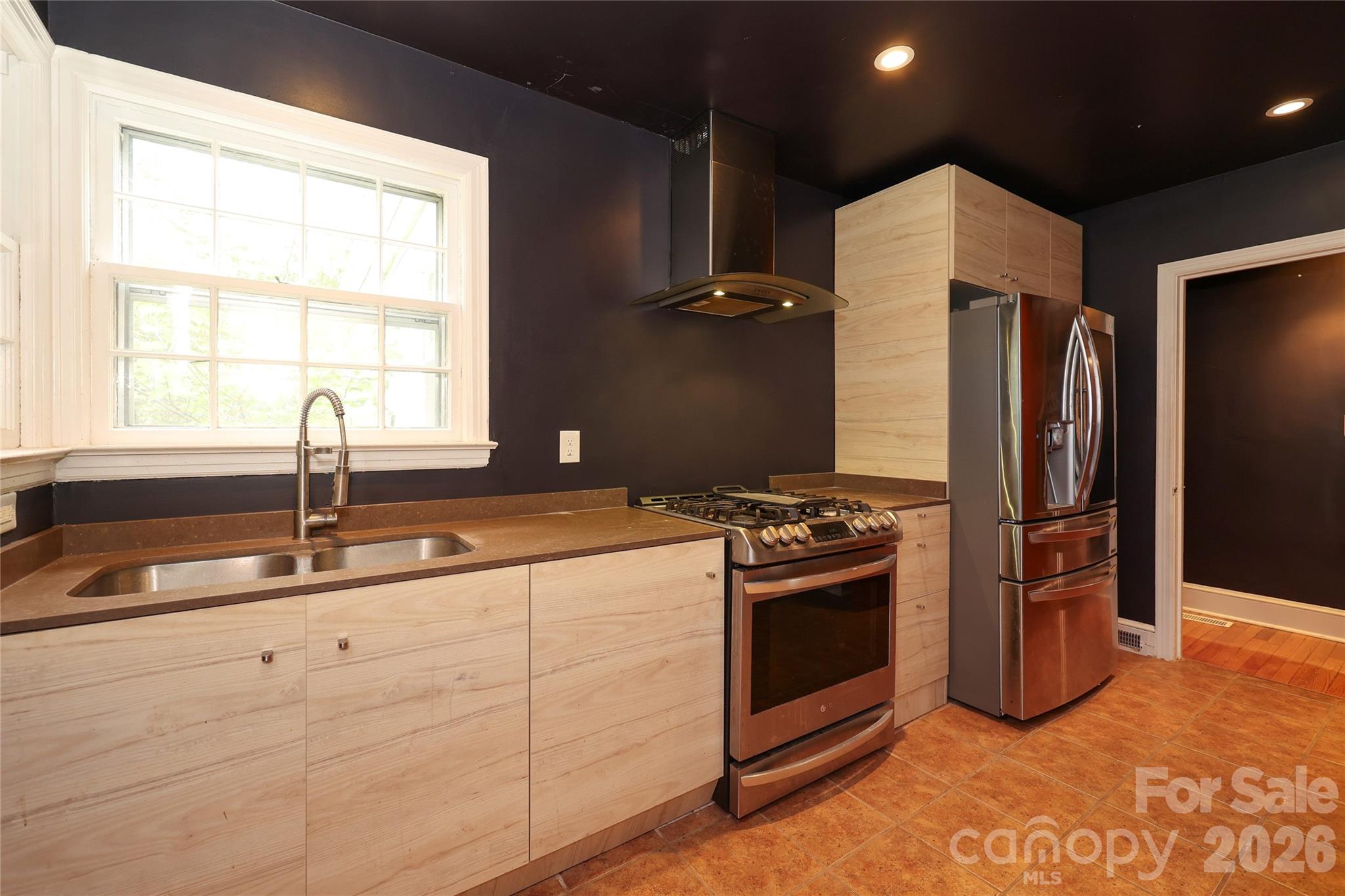 1456 Briar Creek Road Property Photo 16