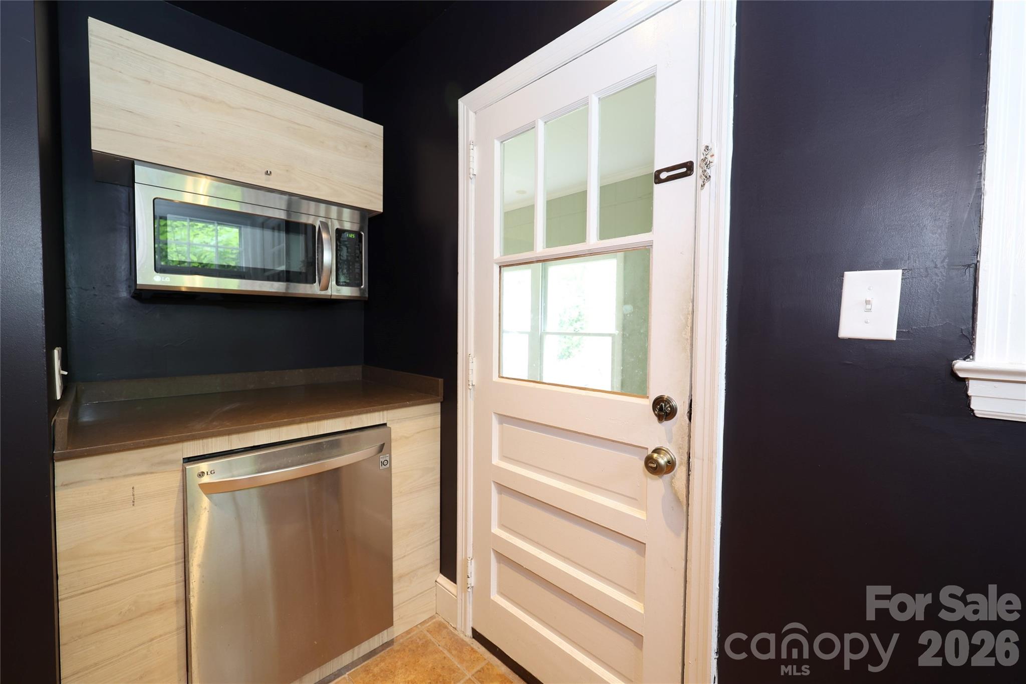 1456 Briar Creek Road Property Photo 18