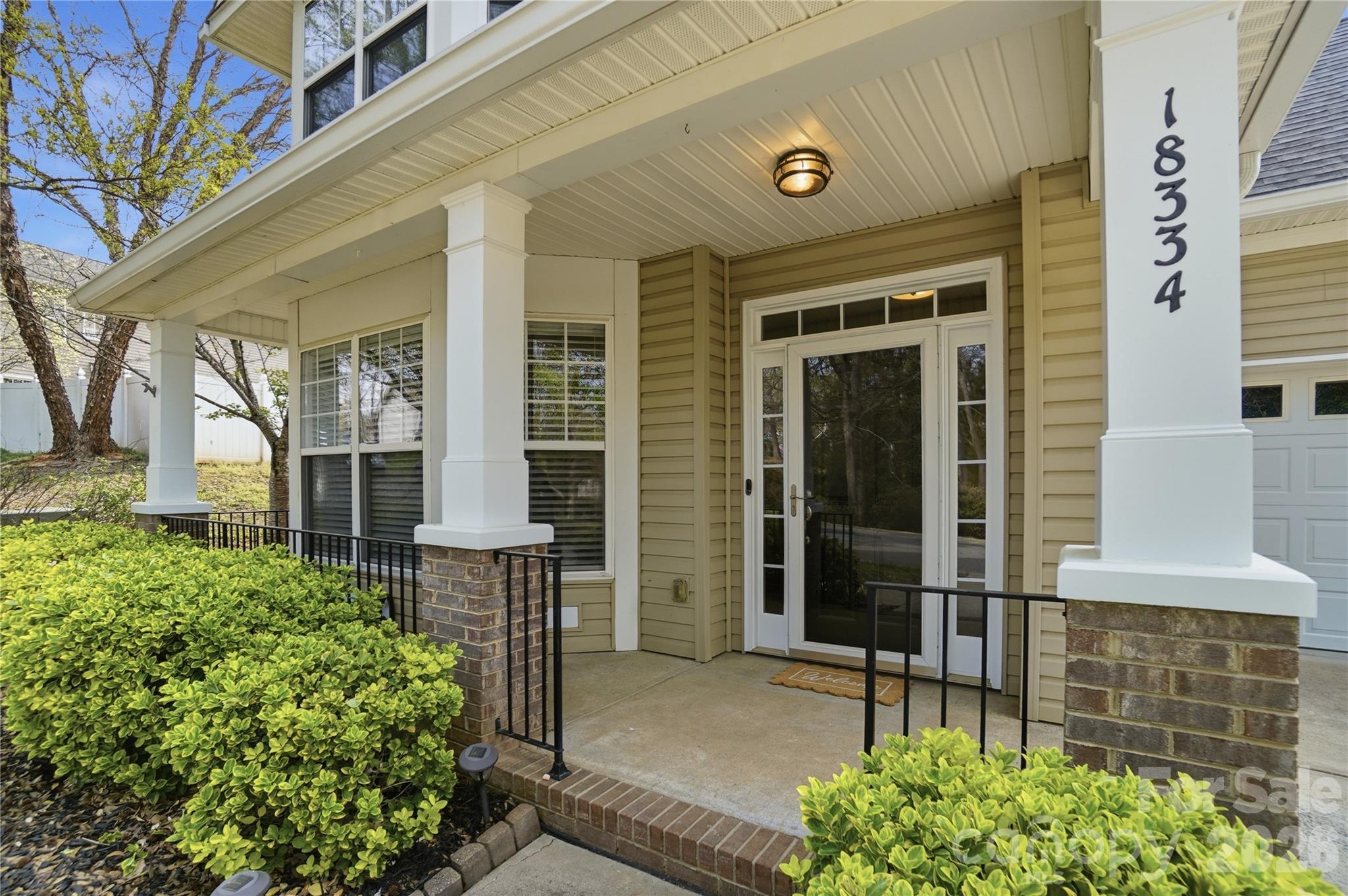 18334 Flagman Circle Property Photo 3