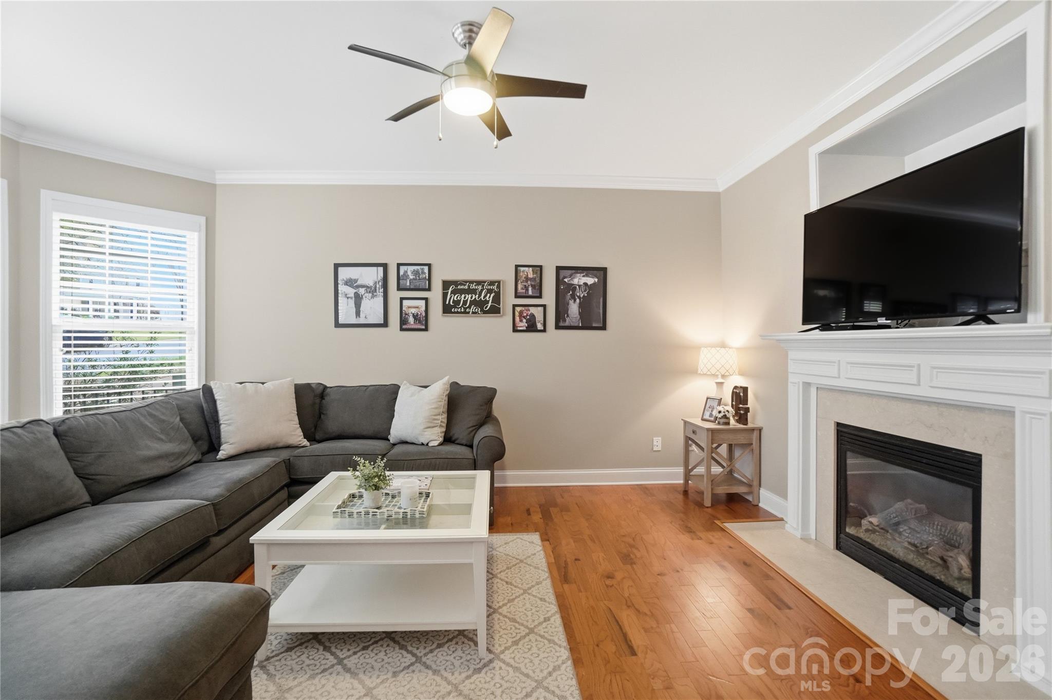 18334 Flagman Circle Property Photo 6