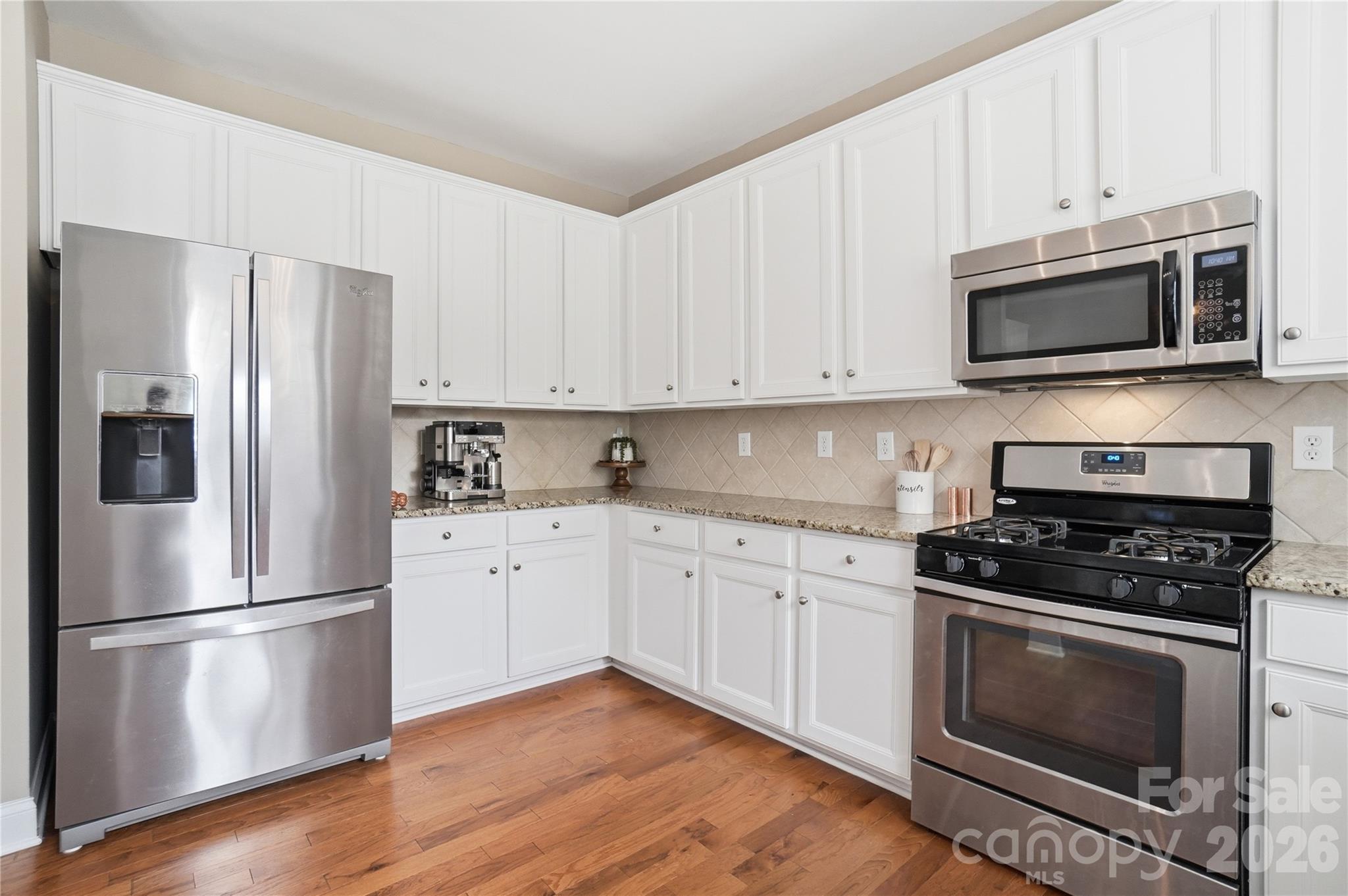 18334 Flagman Circle Property Photo 15