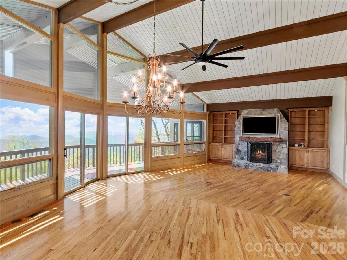 218 Slickrock Road Property Photo 11