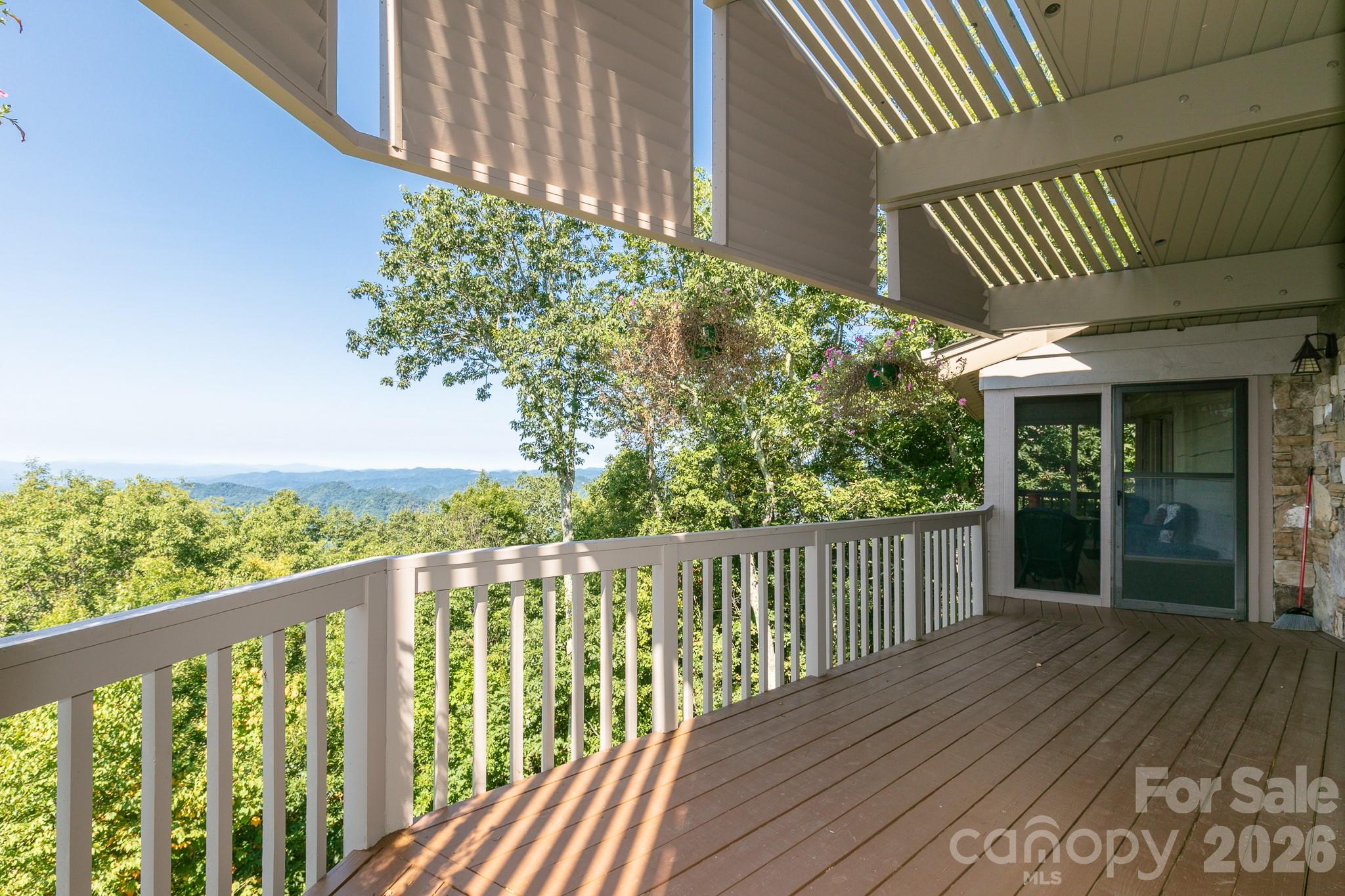 218 Slickrock Road Property Photo 12