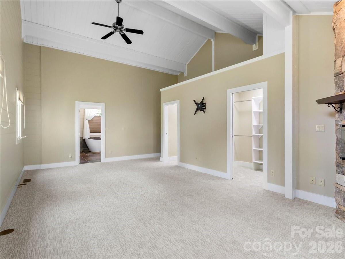 218 Slickrock Road Property Photo 20