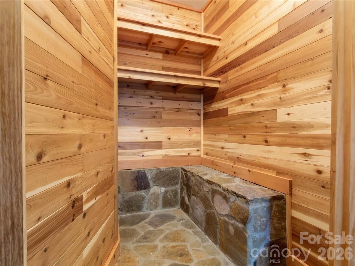 218 Slickrock Road Property Photo 43