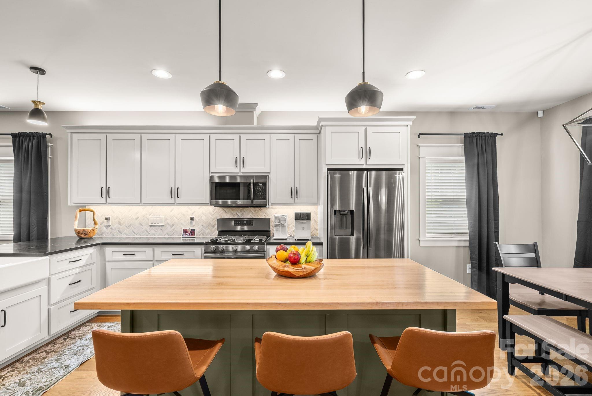 7 Acona Lane Property Photo 11