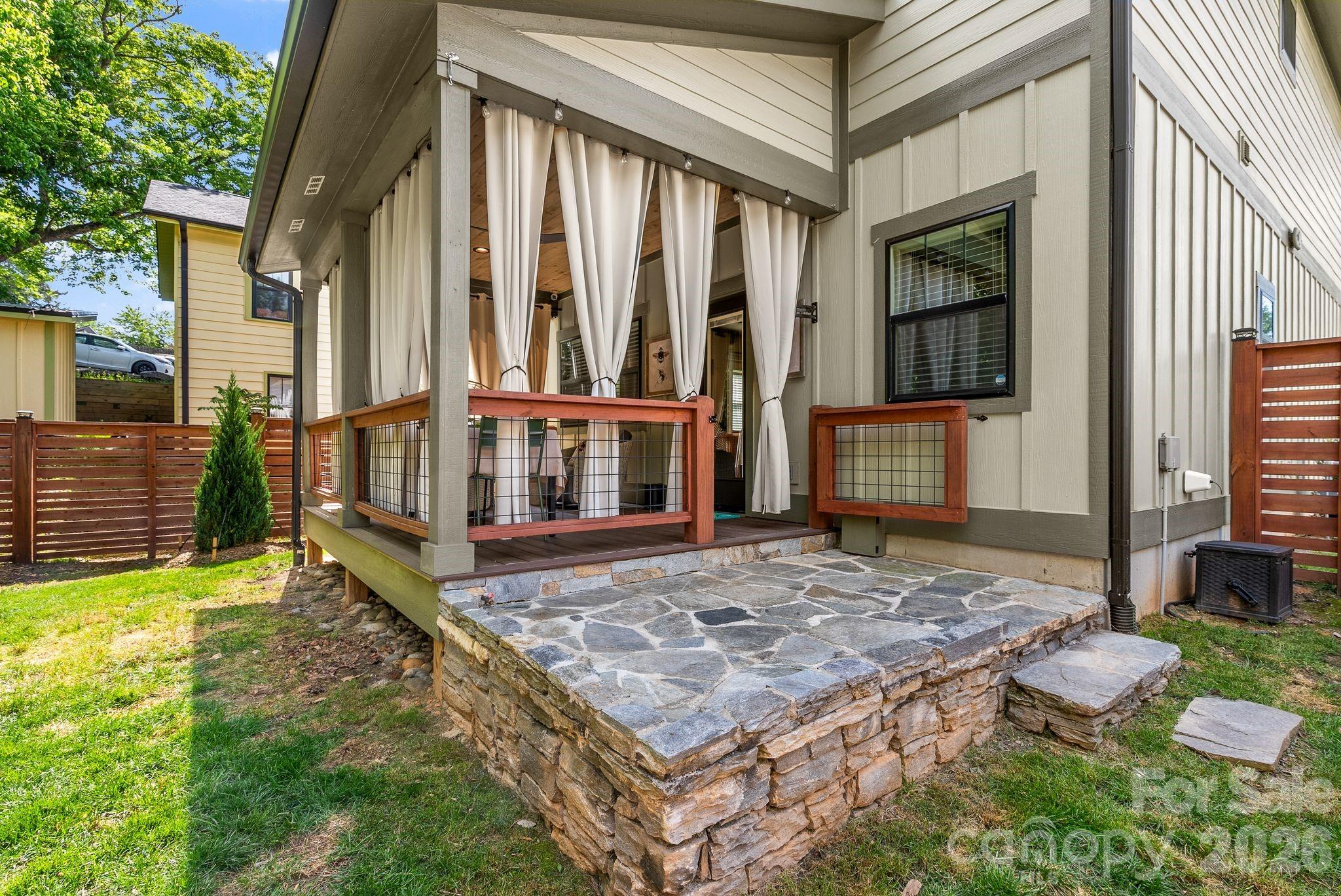 7 Acona Lane Property Photo 21