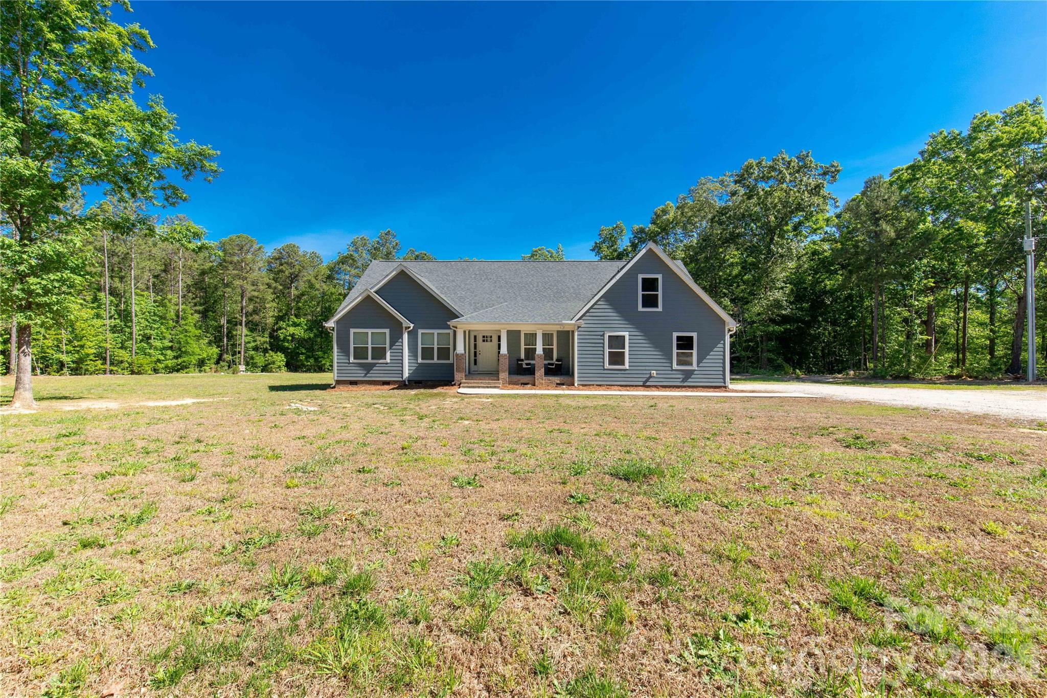 4335 Palmer Lloyd Road Property Photo 1