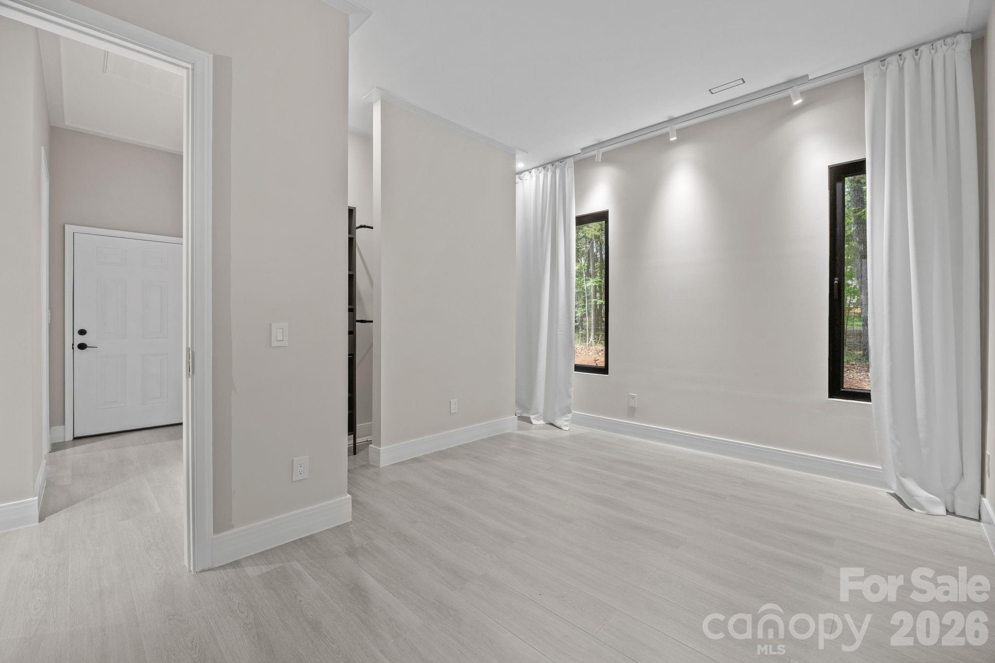 12930 Hamilton Road Property Photo 29