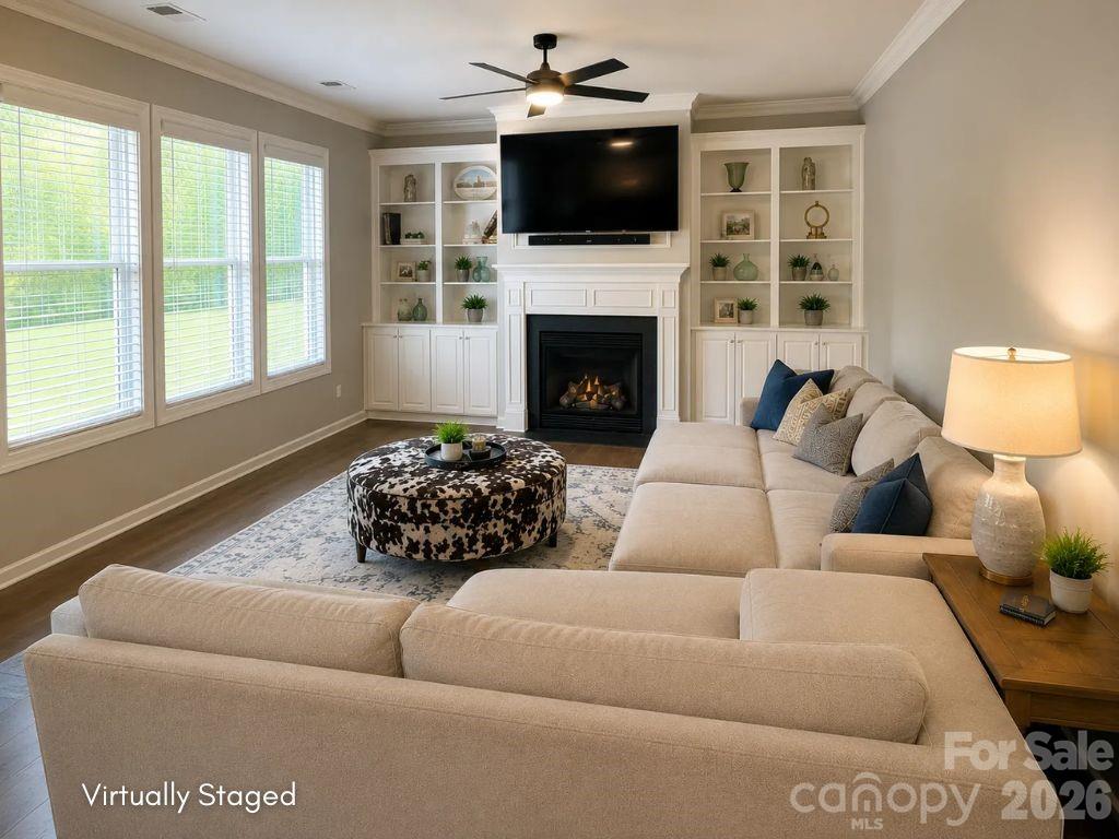 10019 Elizabeth Crest Lane Property Photo 12