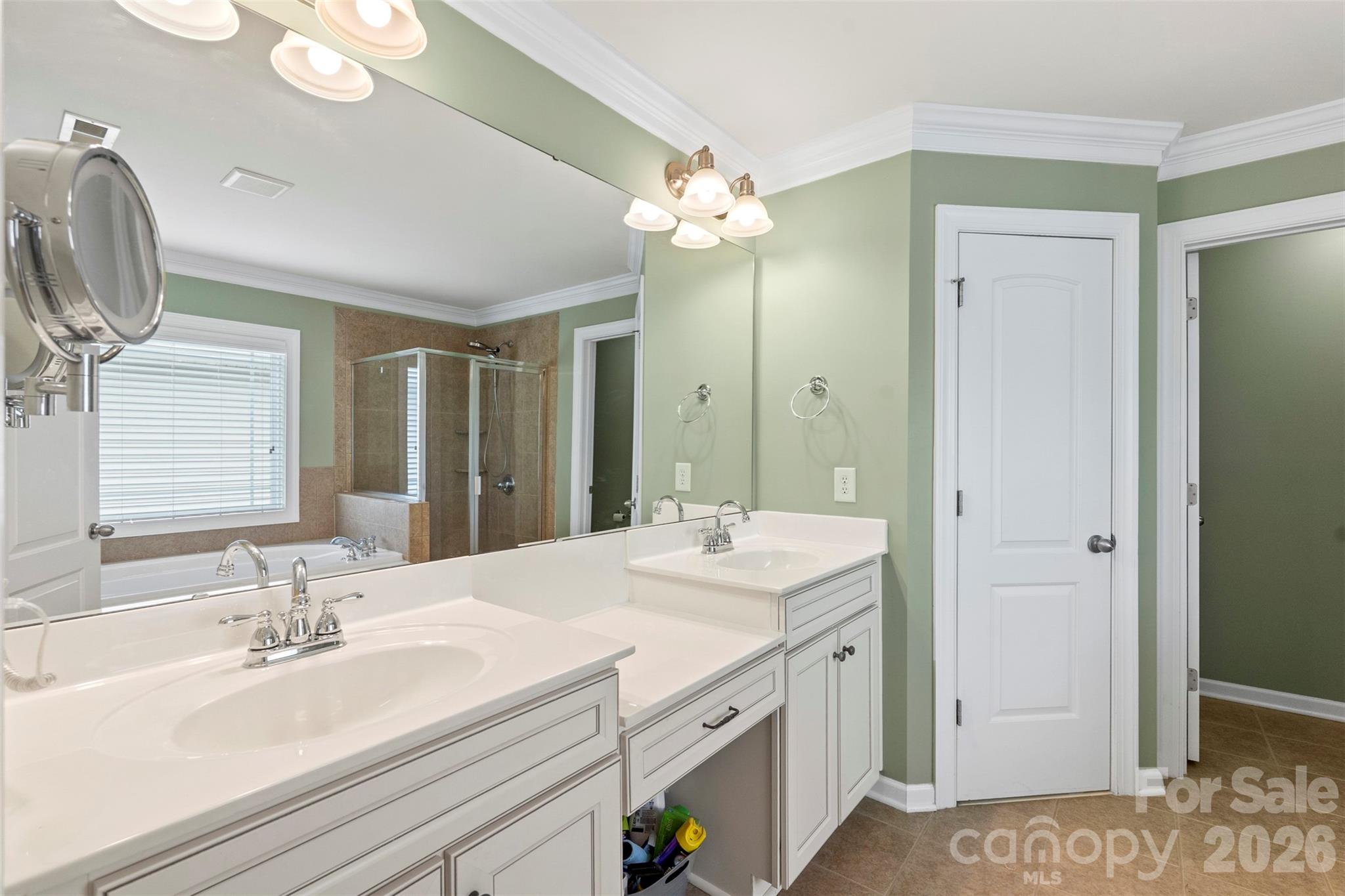 10019 Elizabeth Crest Lane Property Photo 22
