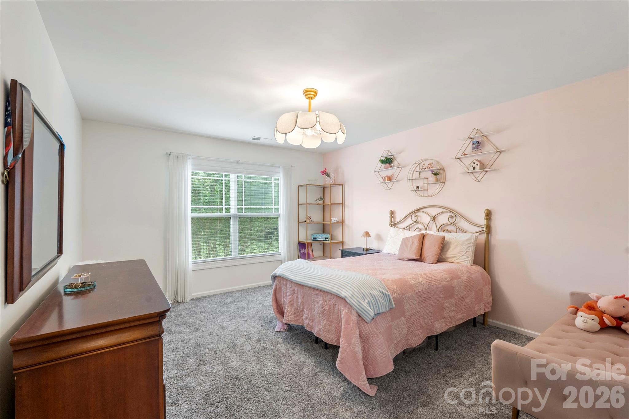 10019 Elizabeth Crest Lane Property Photo 24