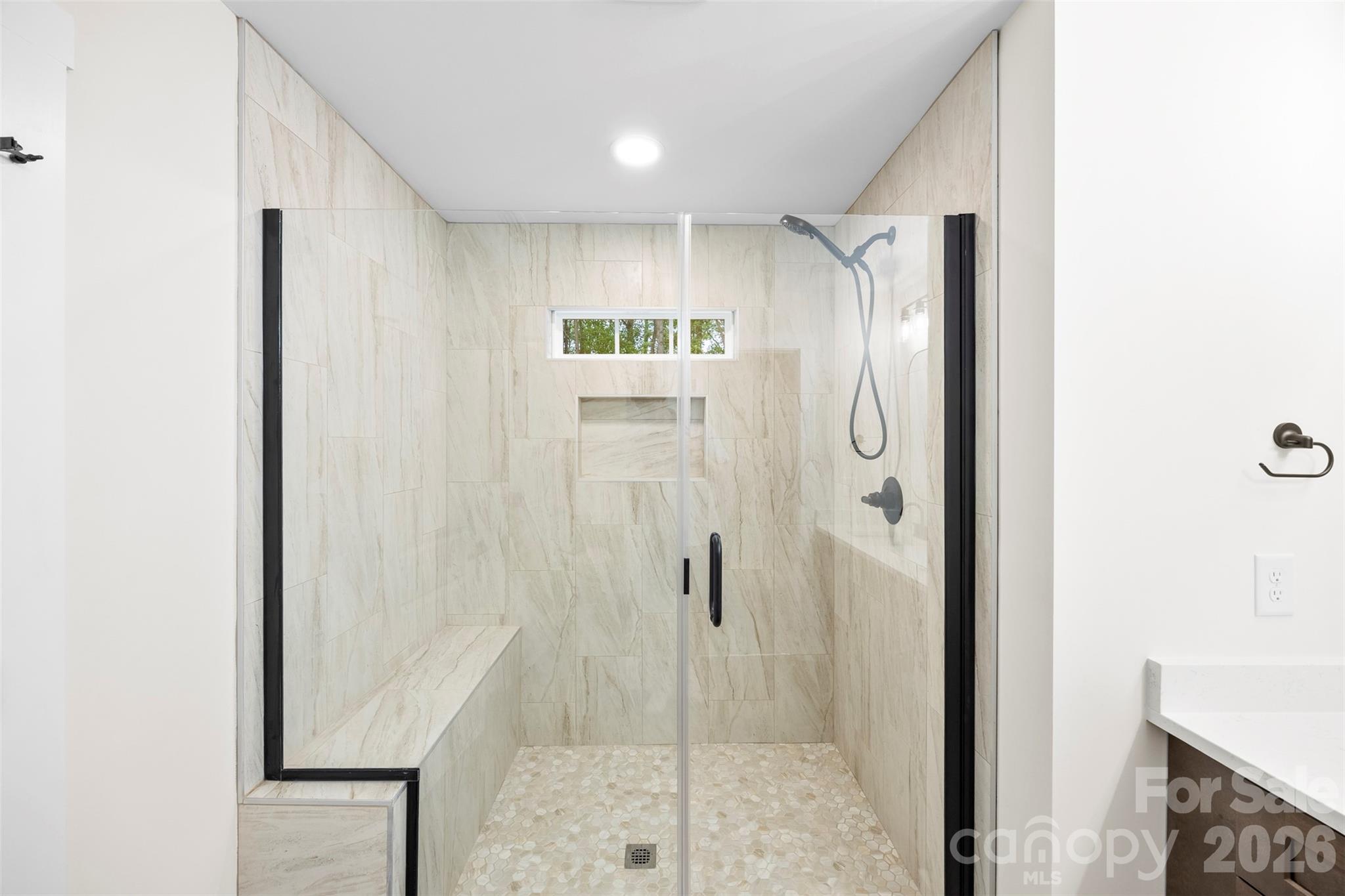 200 Knollwood Circle Property Photo 23