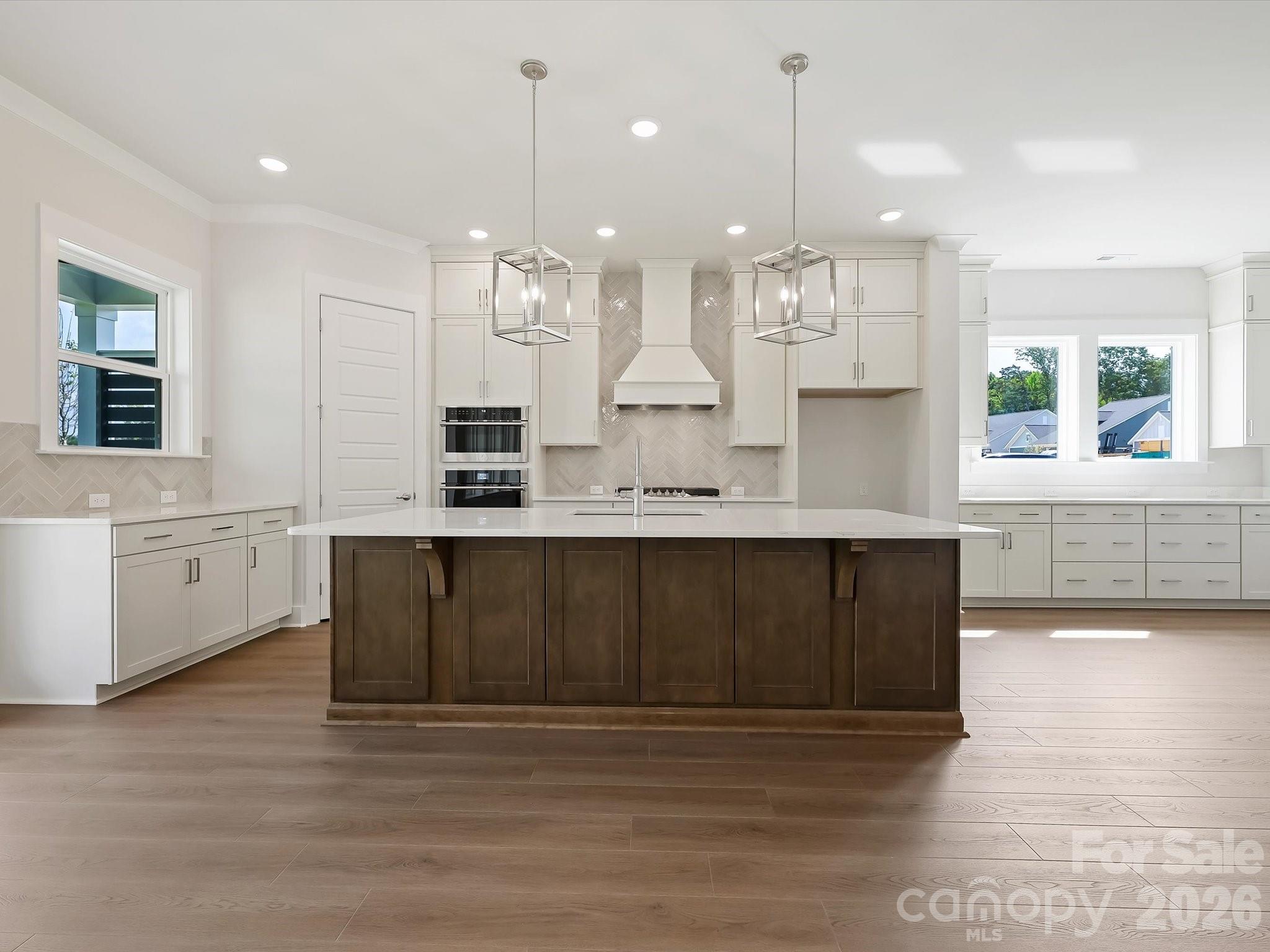 1202 Pastoral Place Property Photo 5