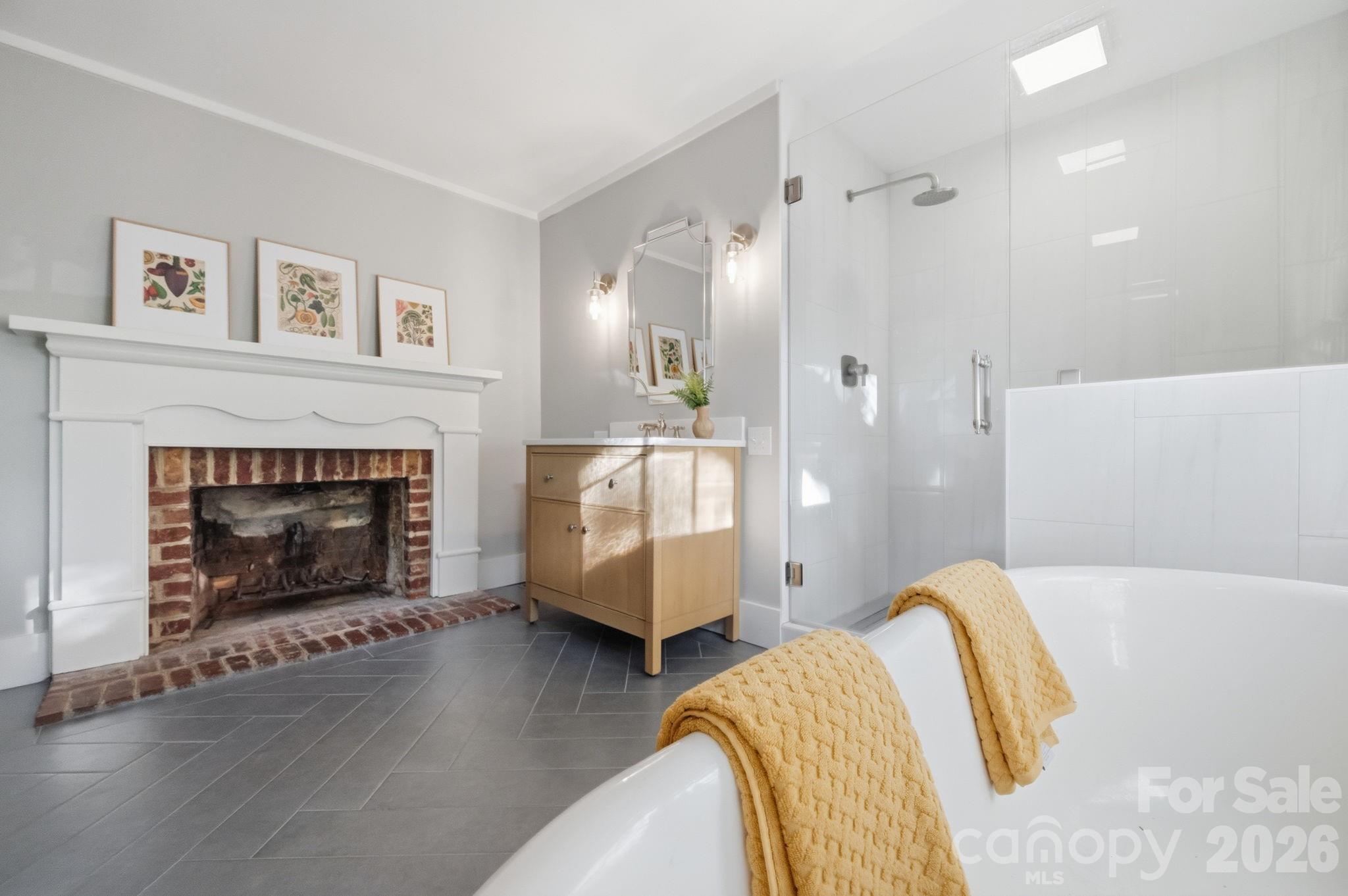 10915 Beatties Ford Road Property Photo 25