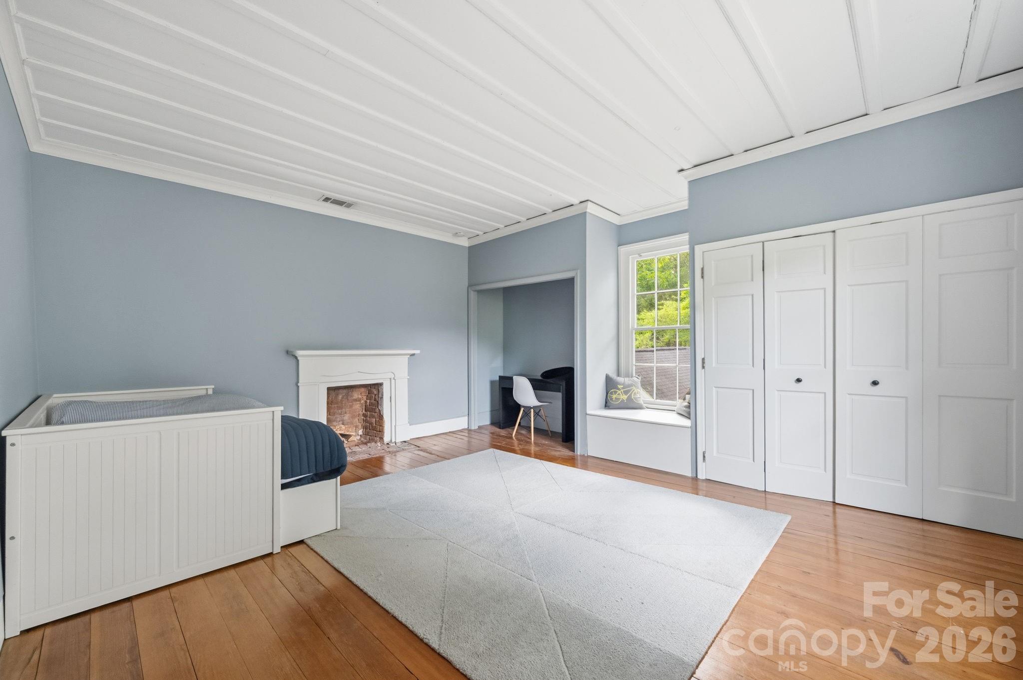10915 Beatties Ford Road Property Photo 32