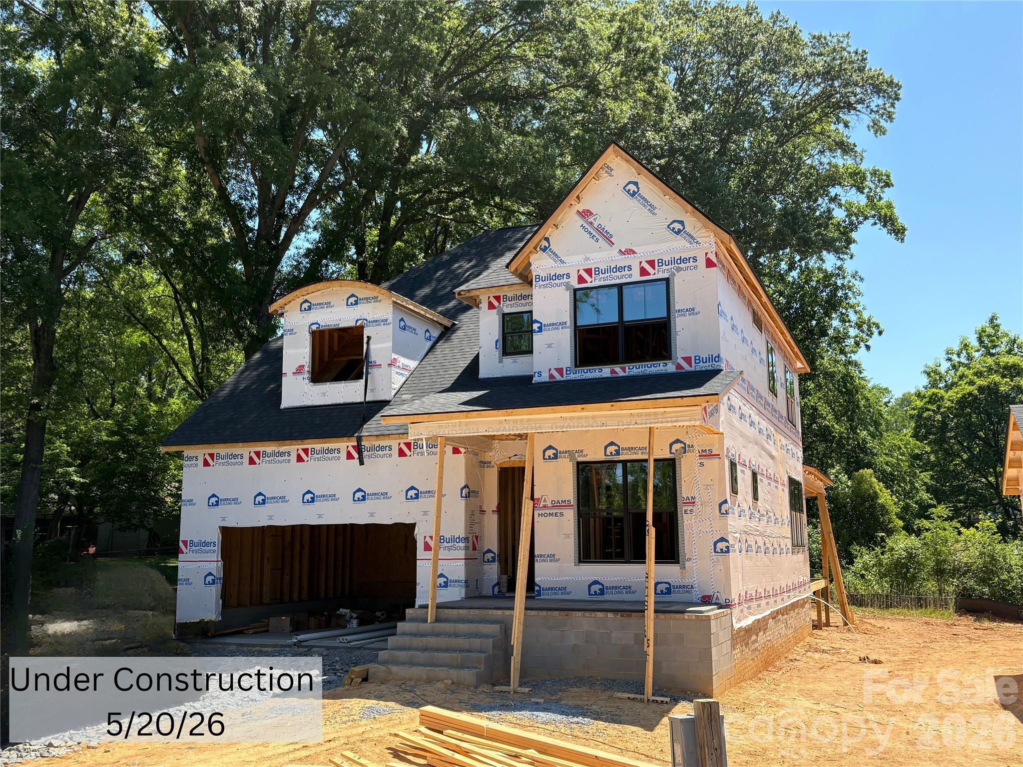 20396 Queens Street Property Photo 2