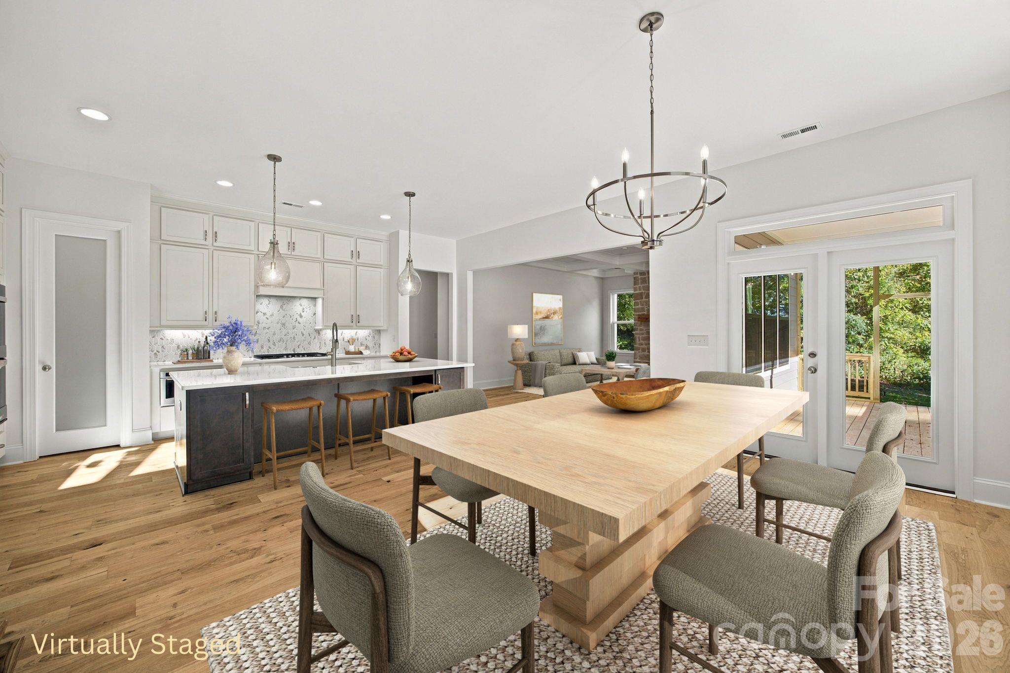 20396 Queens Street Property Photo 4