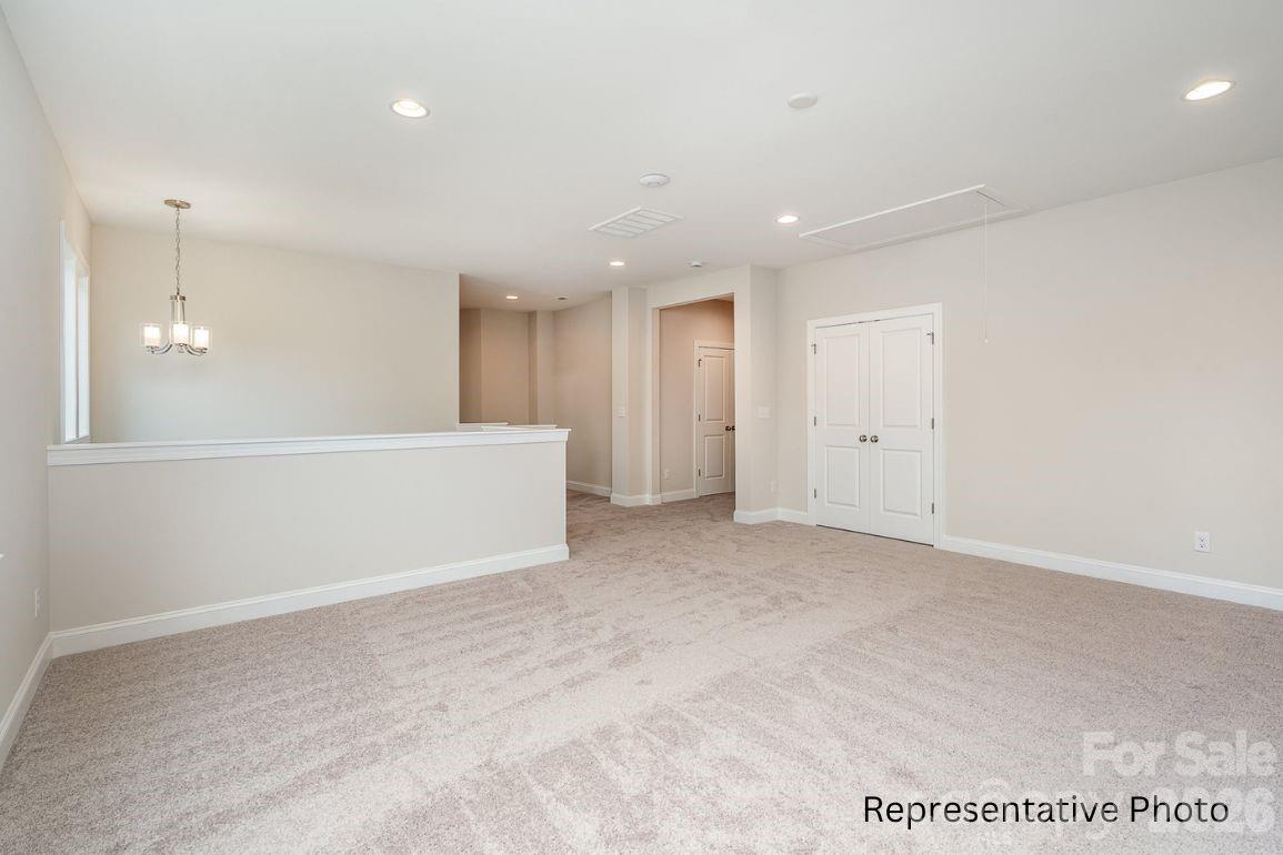 20396 Queens Street Property Photo 18