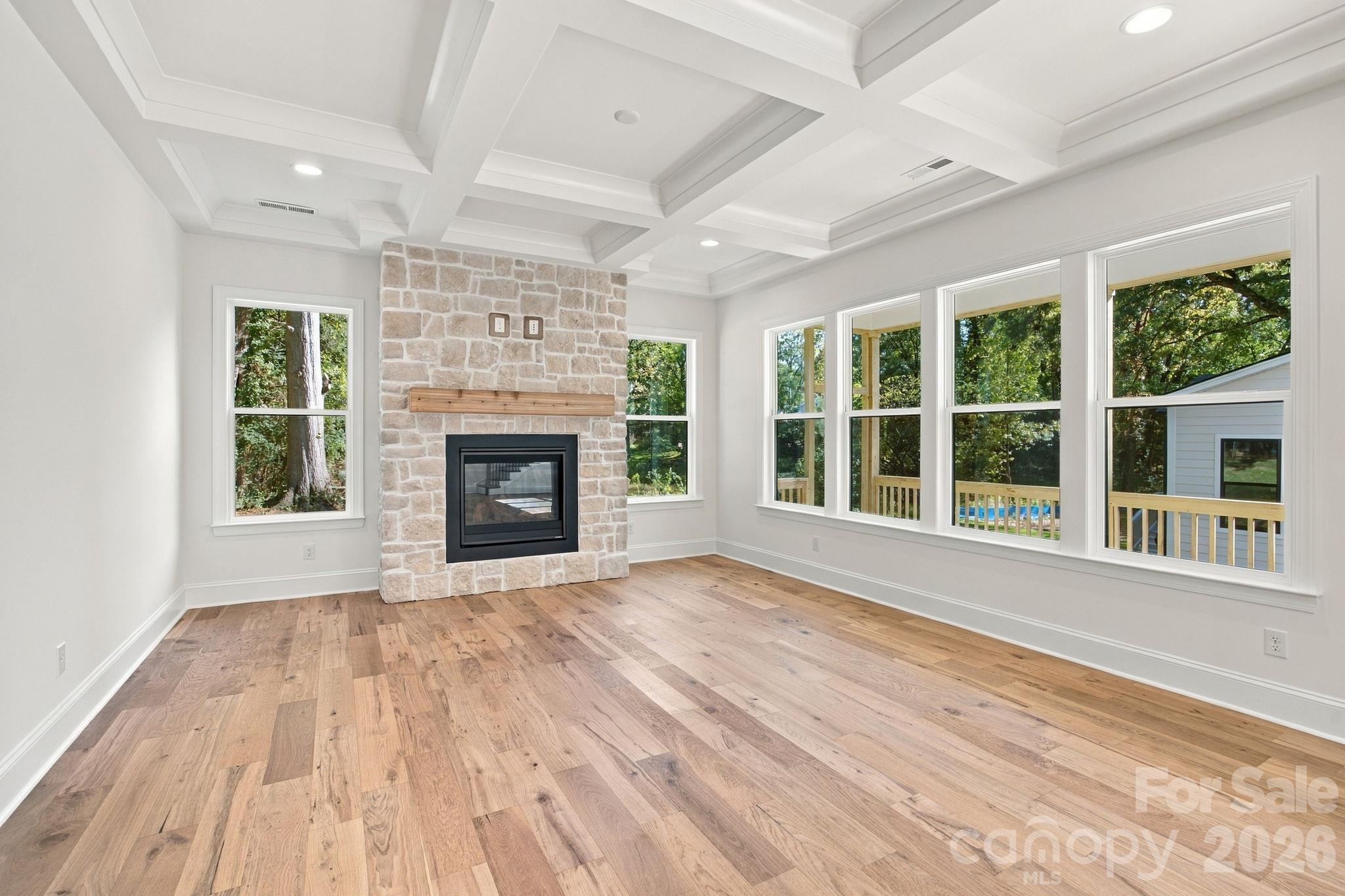 20396 Queens Street Property Photo 26