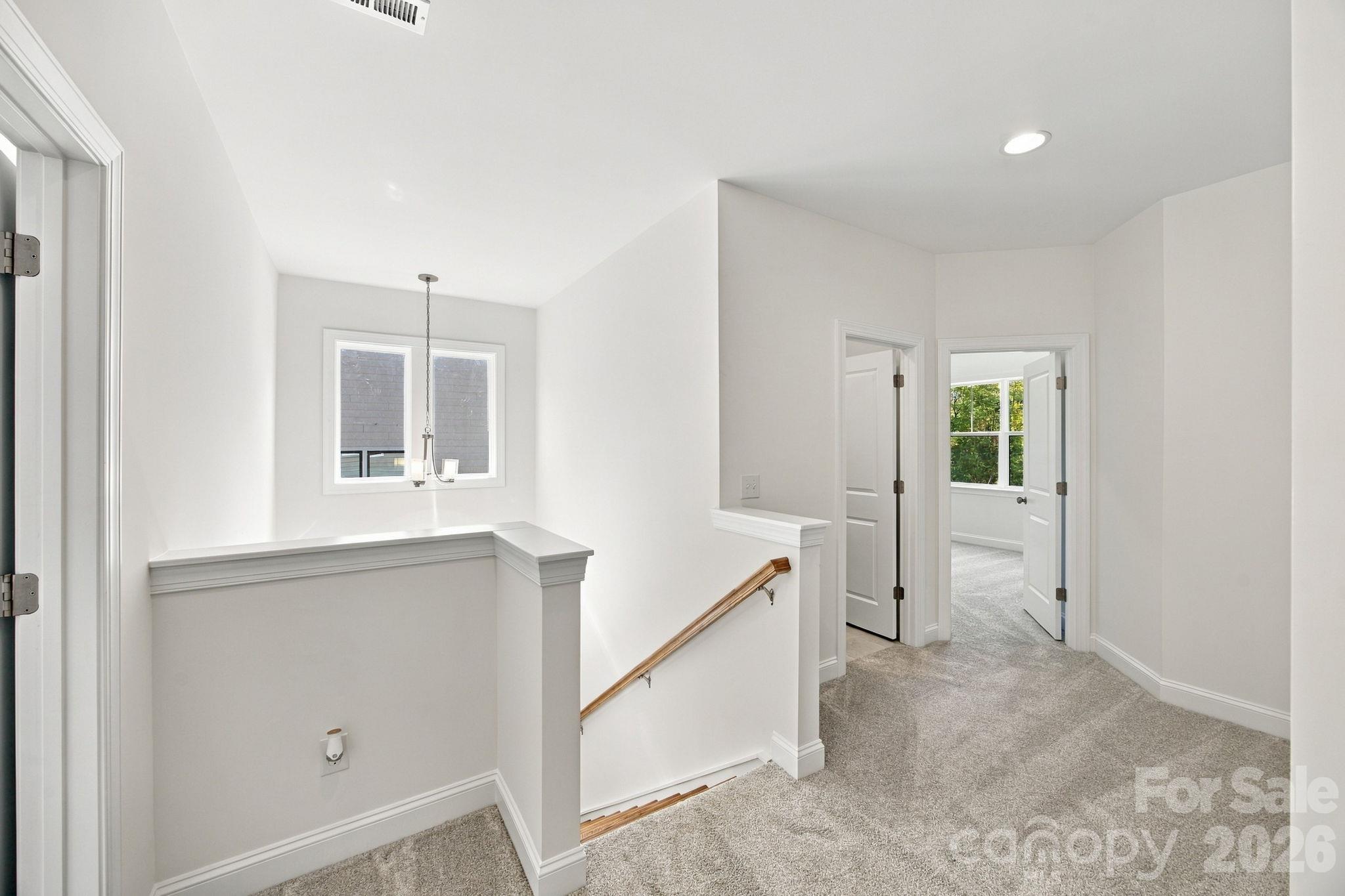 20396 Queens Street Property Photo 42