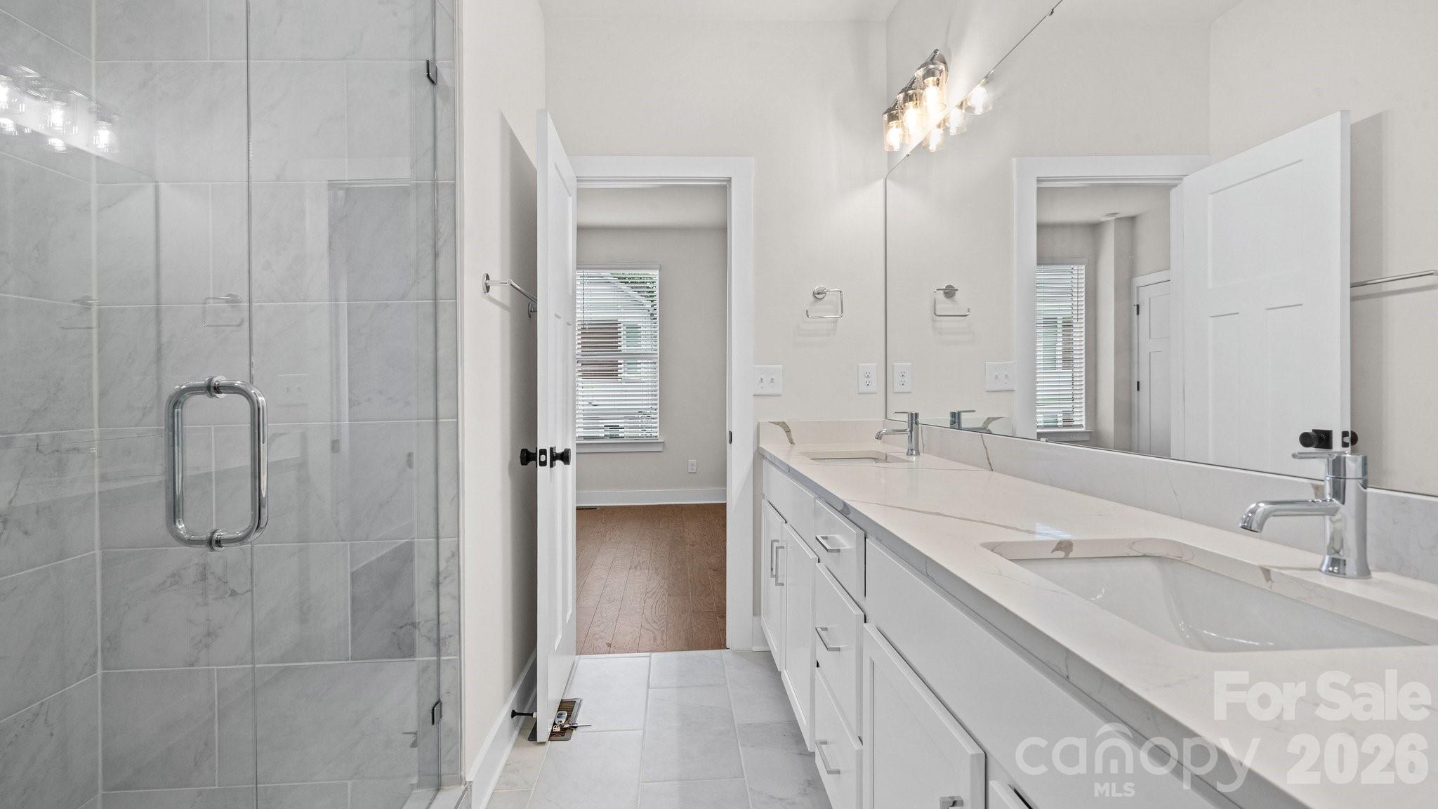 5003 York Park Lane Property Photo 25
