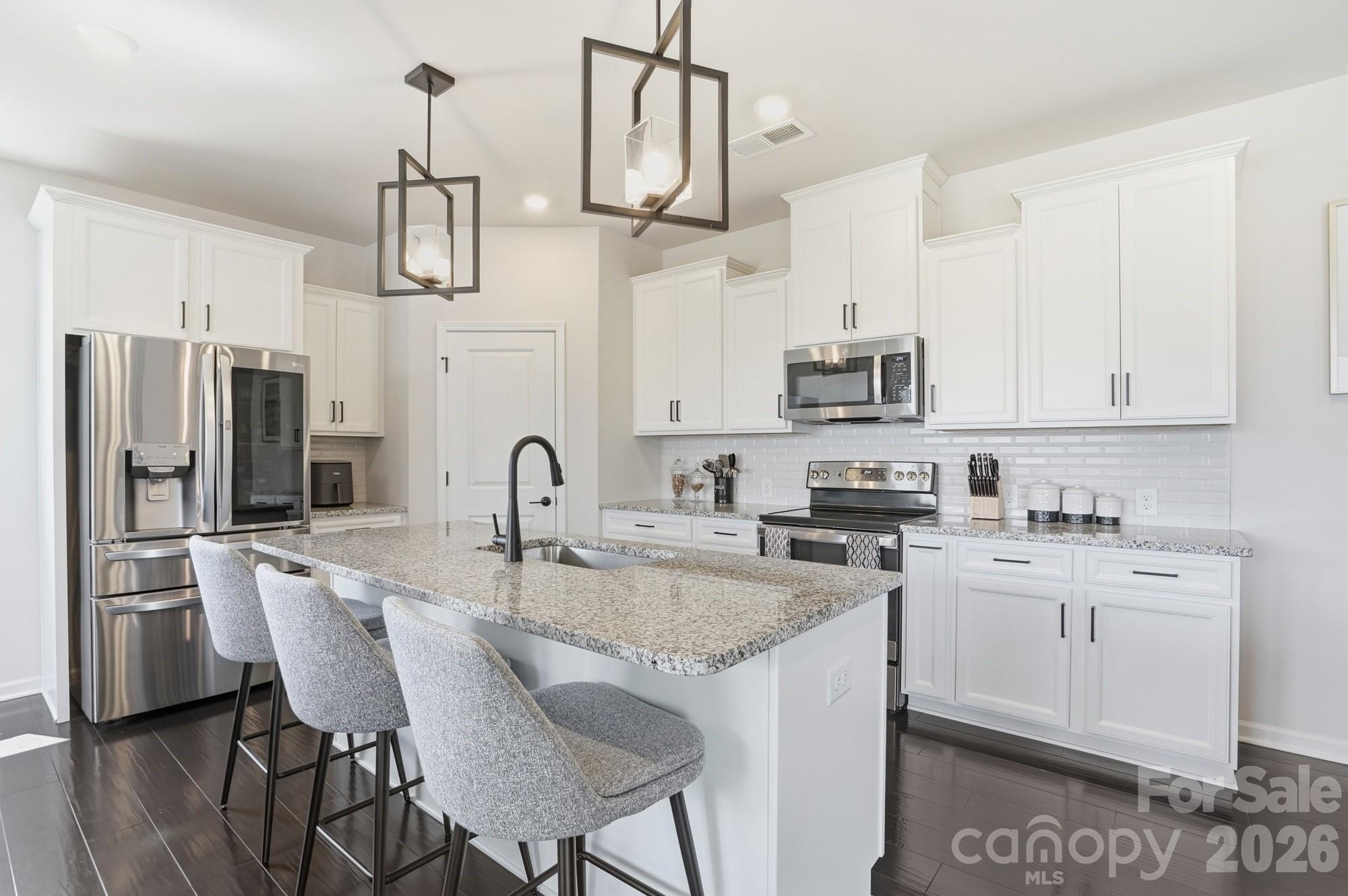 16043 River Tree Lane Property Photo 10