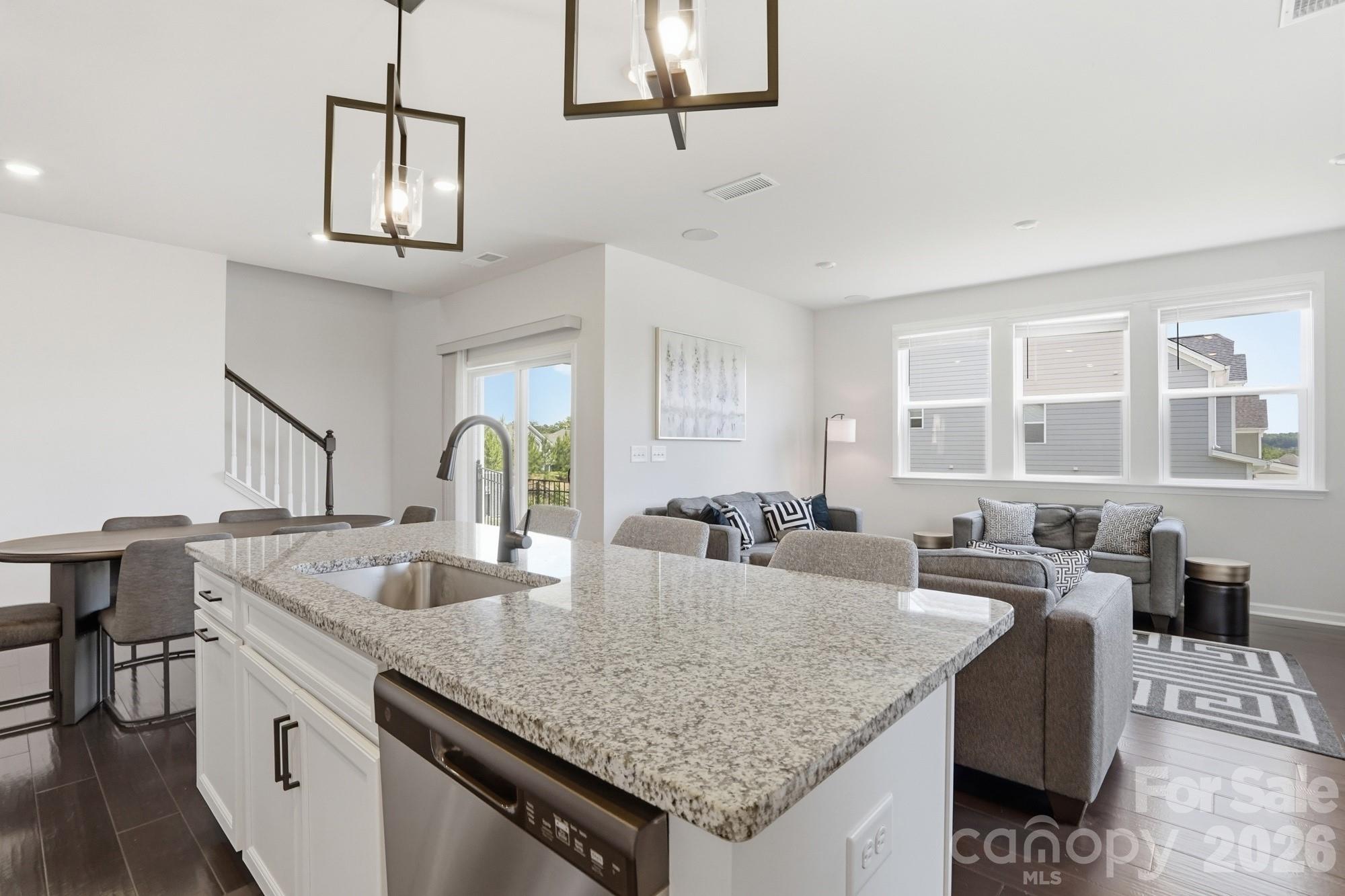 16043 River Tree Lane Property Photo 13