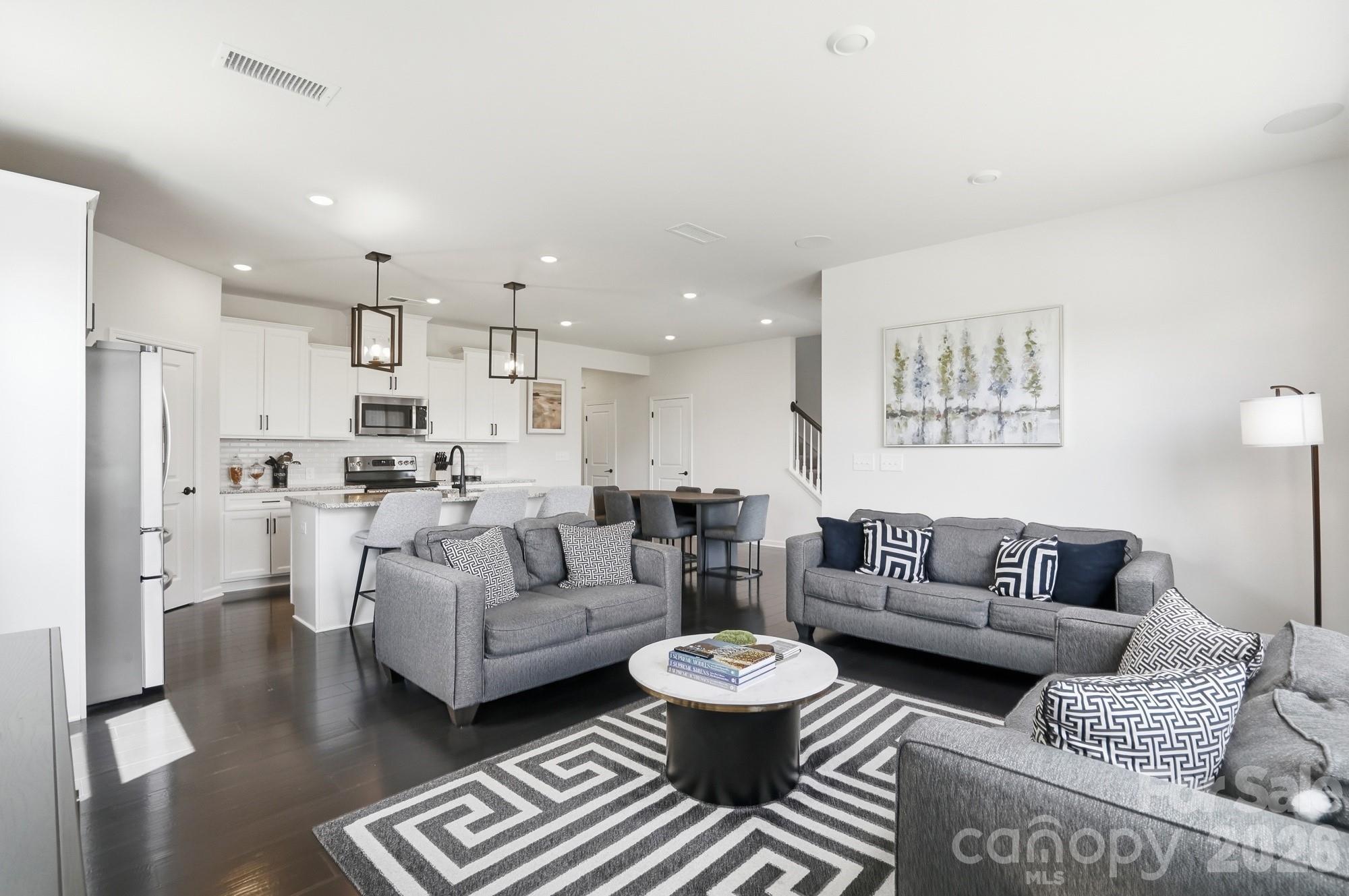 16043 River Tree Lane Property Photo 19