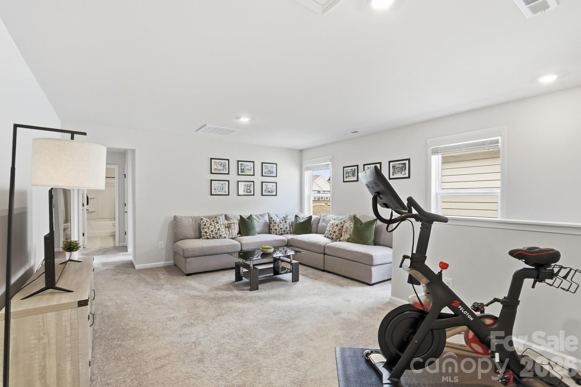 16043 River Tree Lane Property Photo 28