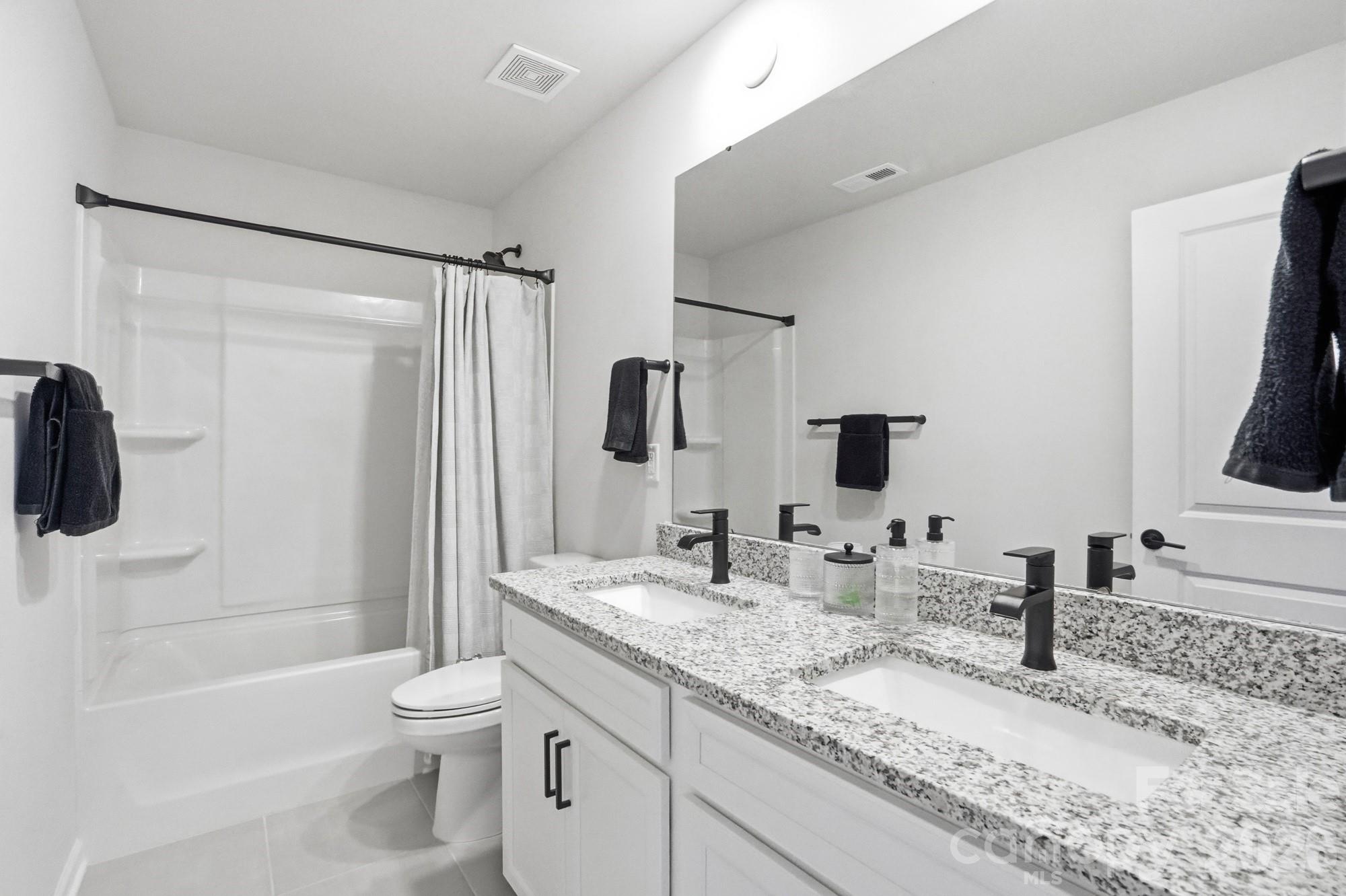 16043 River Tree Lane Property Photo 40