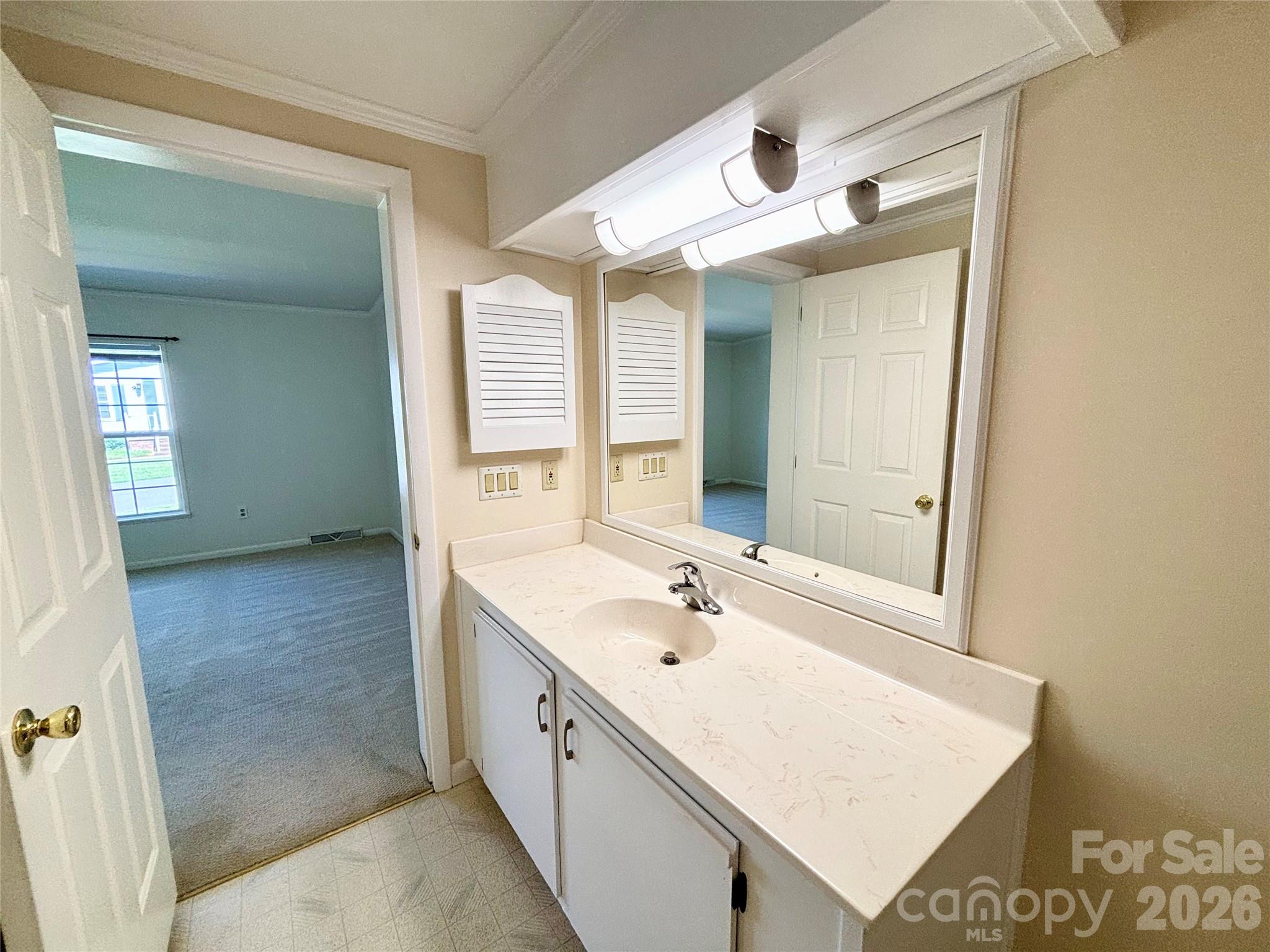 10 N June Lane Property Photo 16