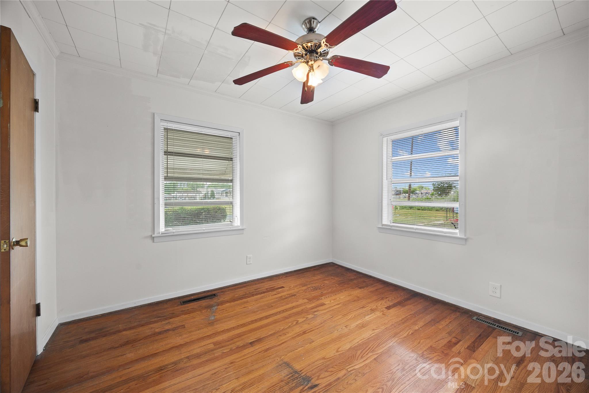 419 S Pearl Street Property Photo 15