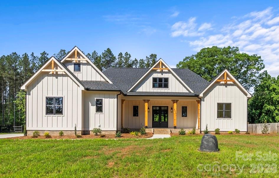 2373 Lee Lawing Road Property Photo 1