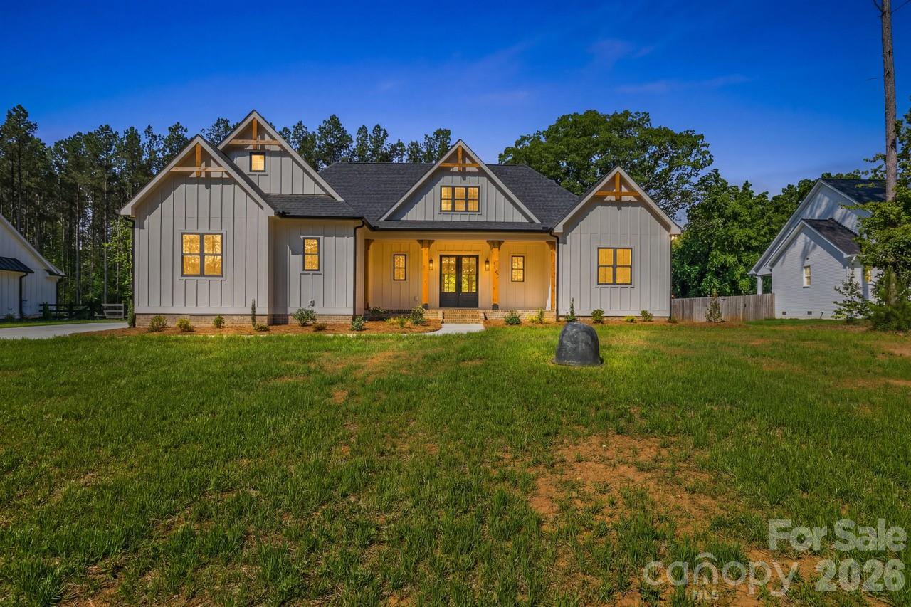 2373 Lee Lawing Road Property Photo 3