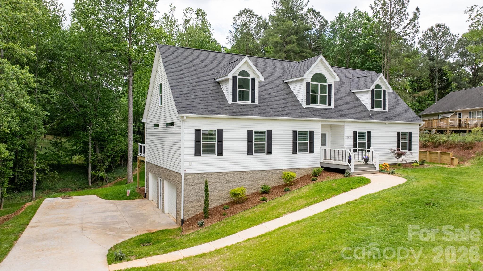 7006 Waterfront Place Property Photo 1