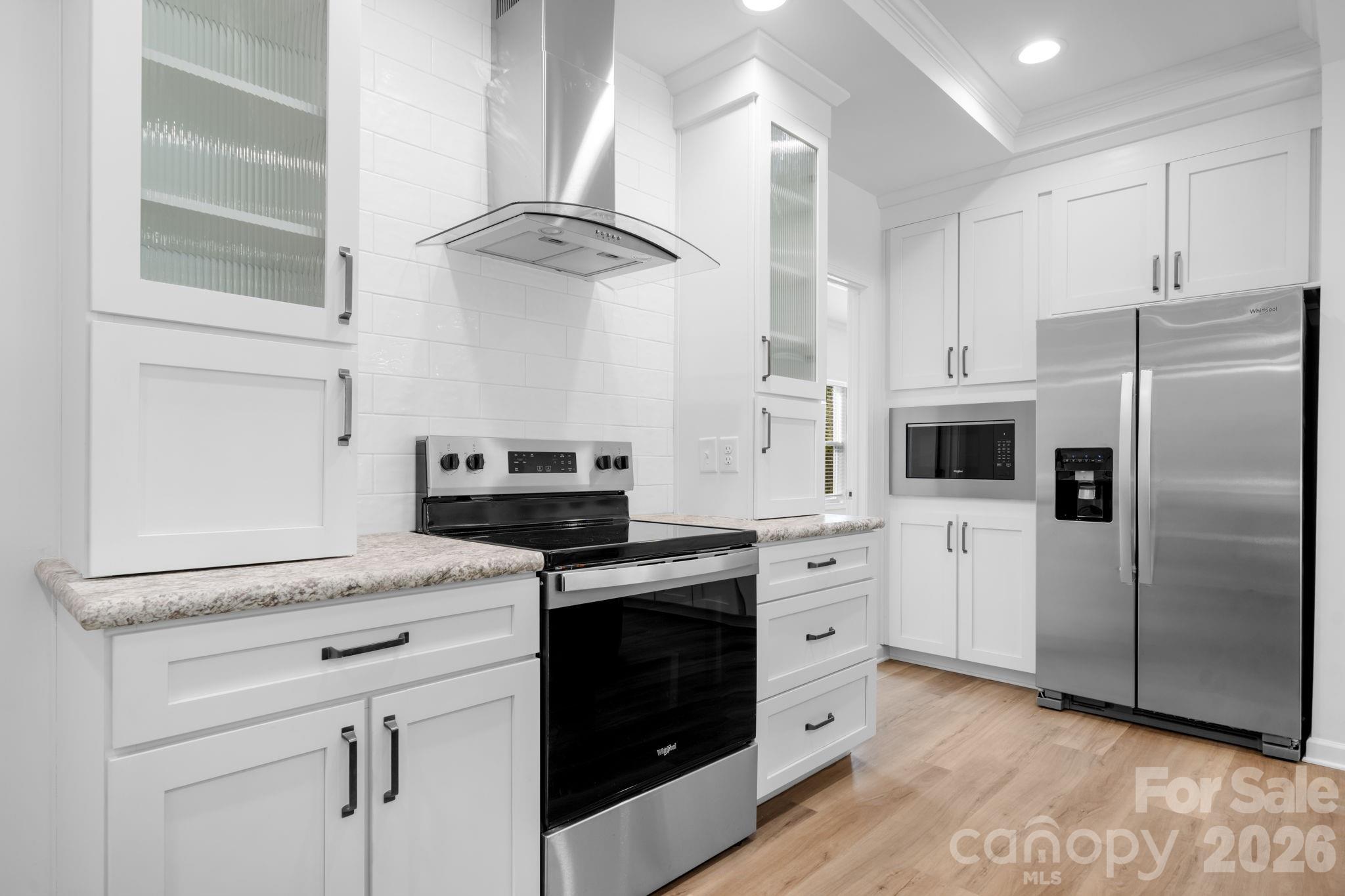 7006 Waterfront Place Property Photo 6