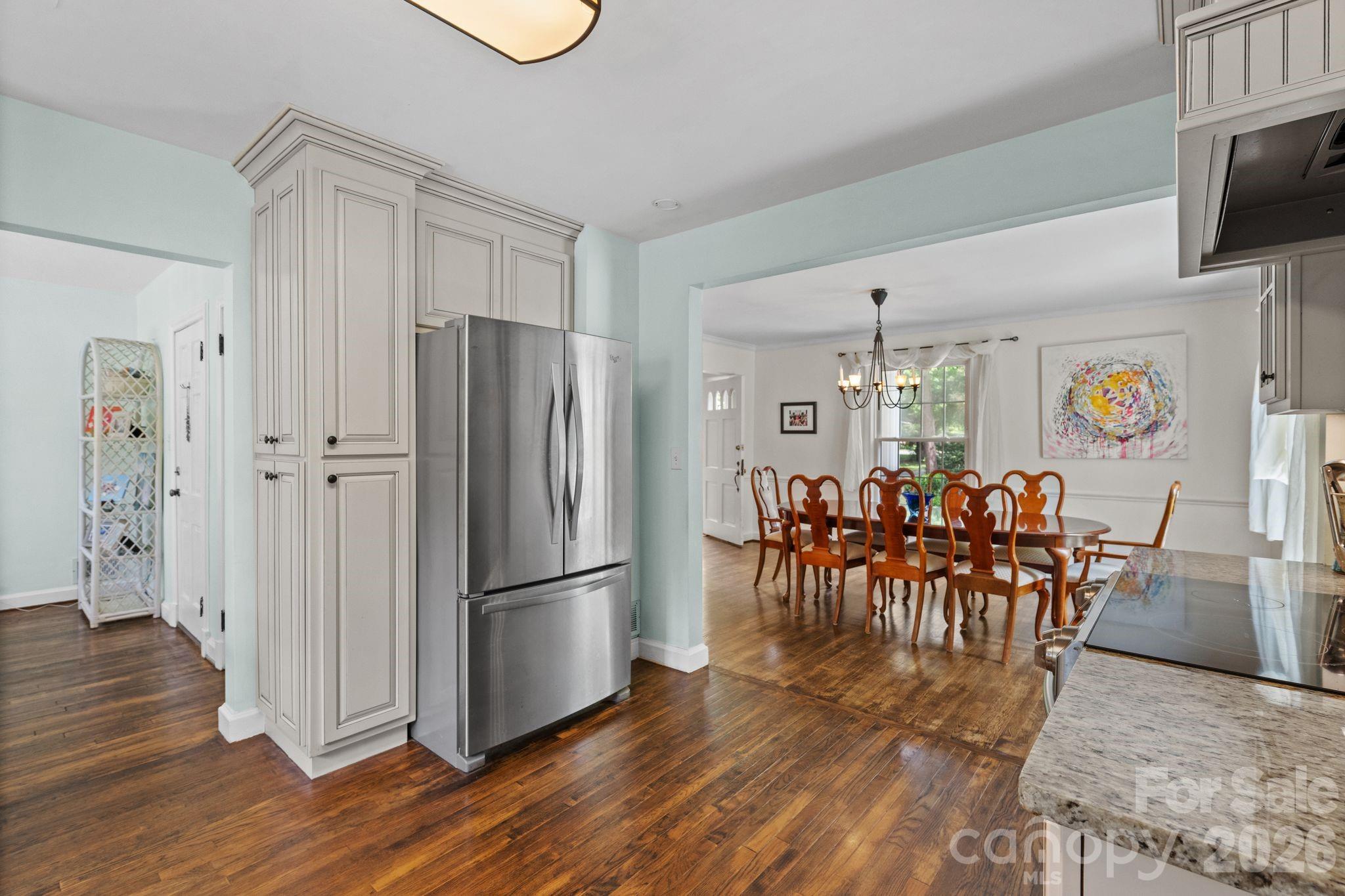 2403 E Innes Street Property Photo 26