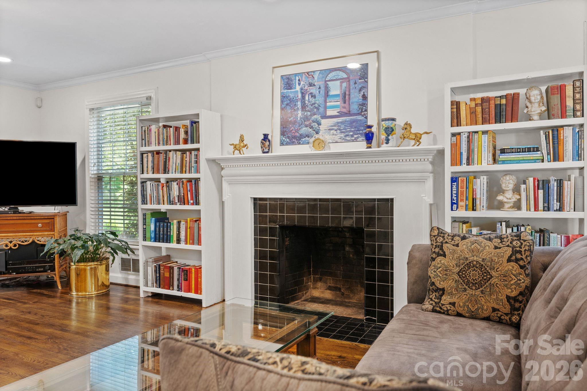 2403 E Innes Street Property Photo 29