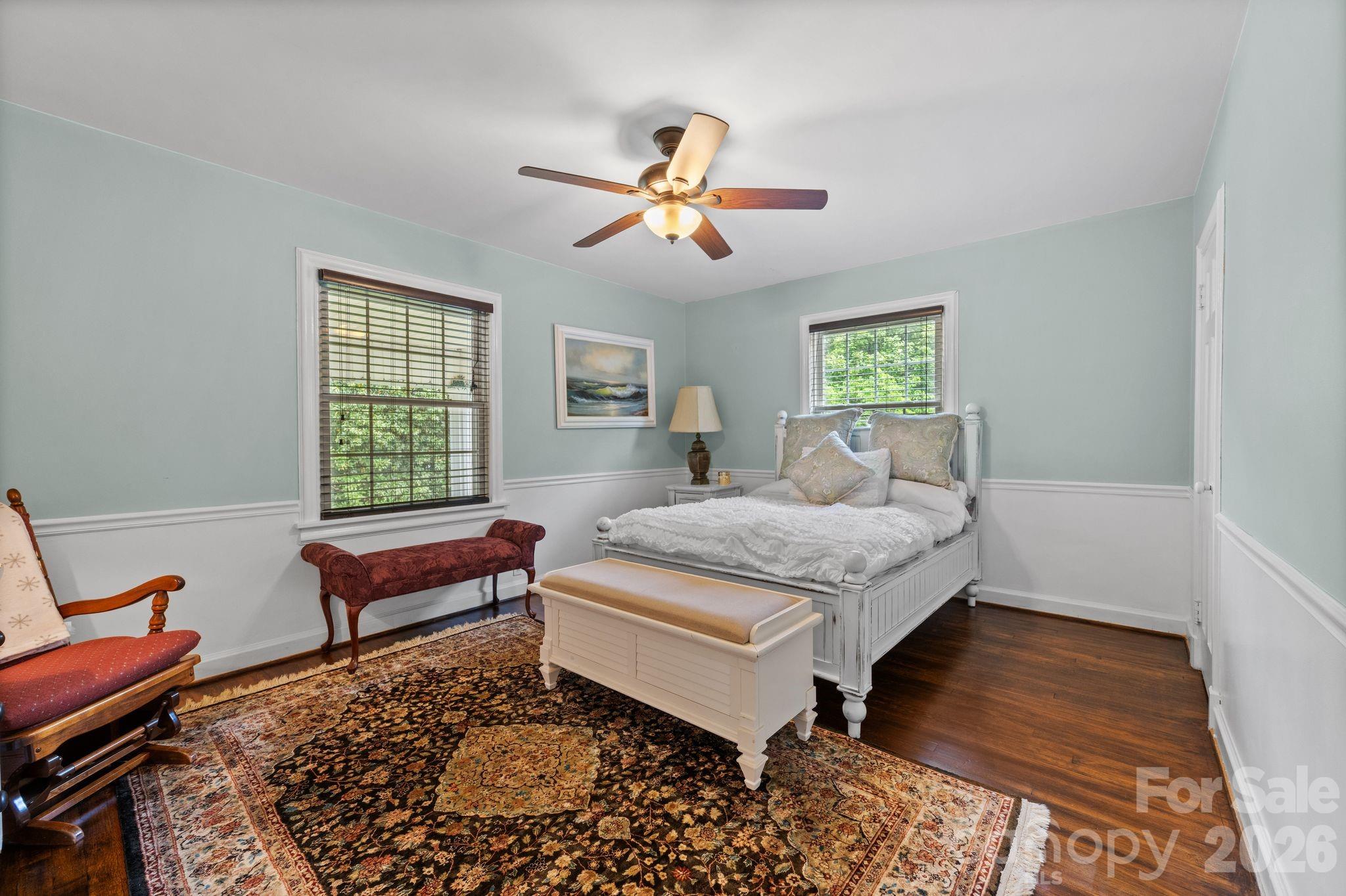 2403 E Innes Street Property Photo 37