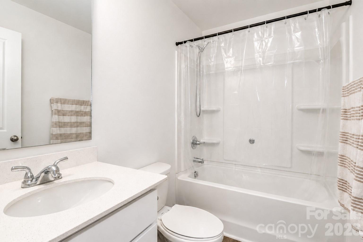 487 Kacys Way Place Property Photo 35