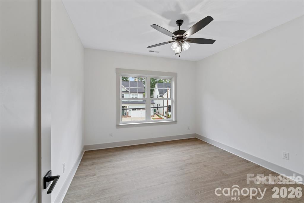 1529 Beckwith Place Property Photo 14