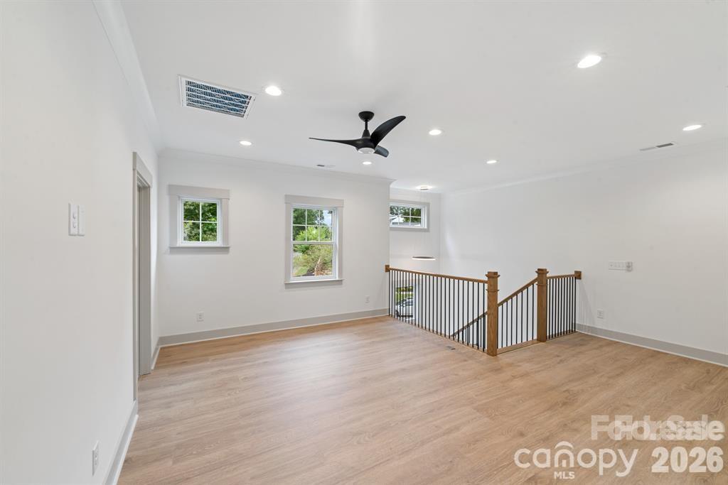 1529 Beckwith Place Property Photo 16