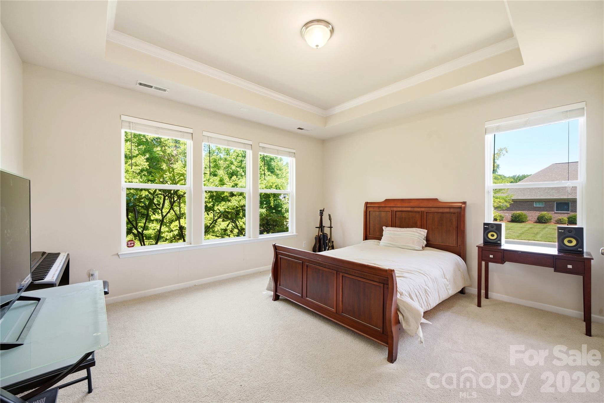 8759 Mullis Forest Court Property Photo 9