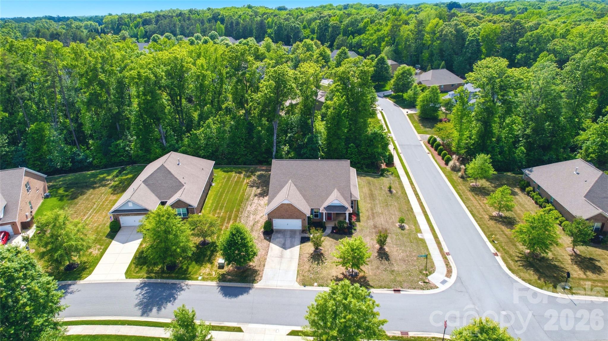 8759 Mullis Forest Court Property Photo 23