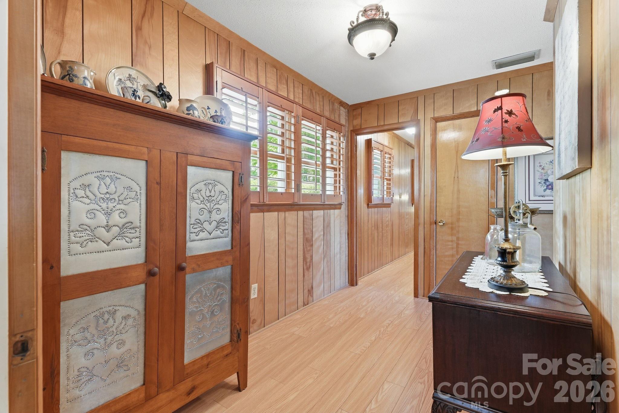 120 Shady Cove Road Property Photo 9