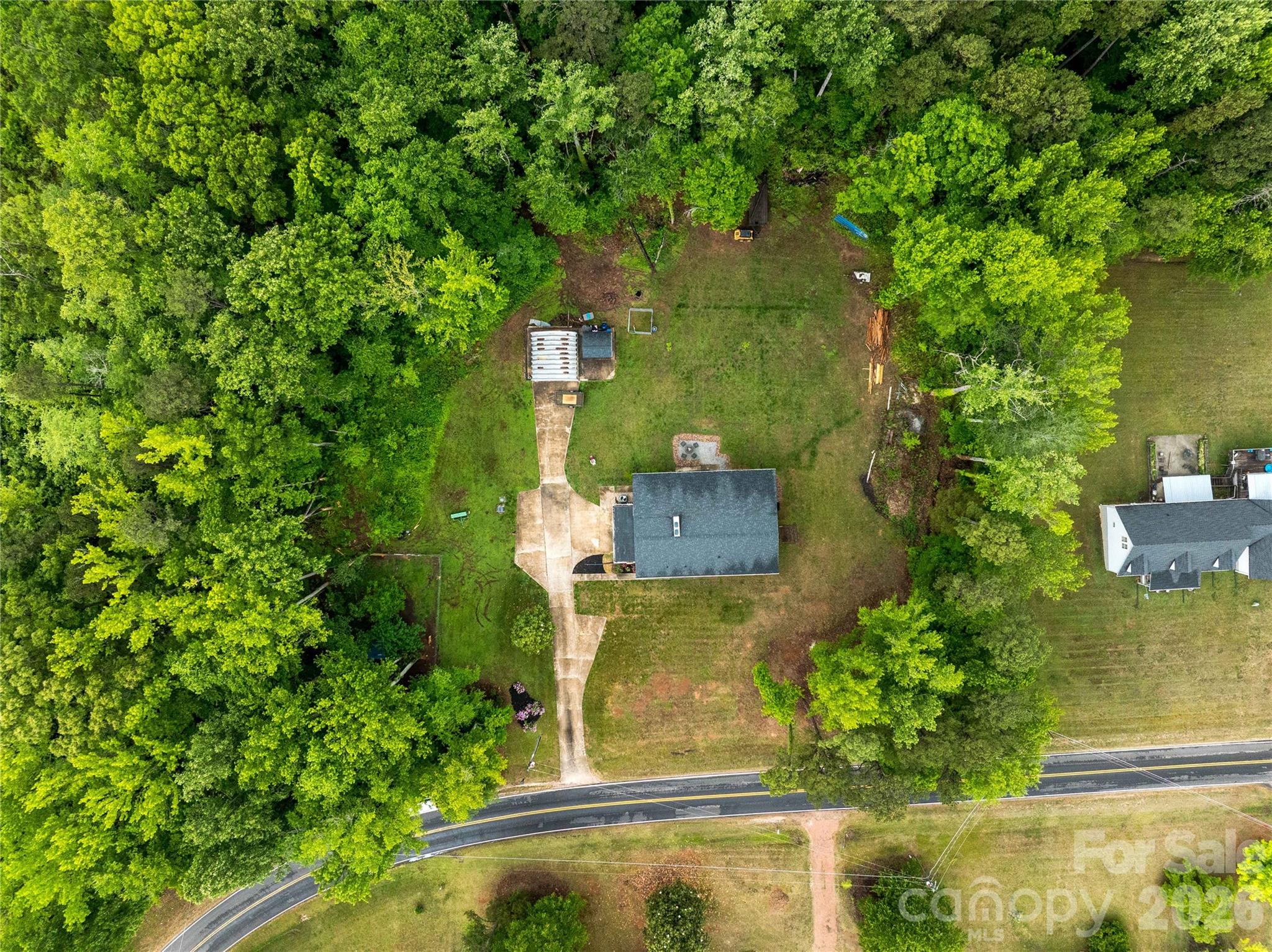 380 Pop Stirewalt Road Property Photo 3