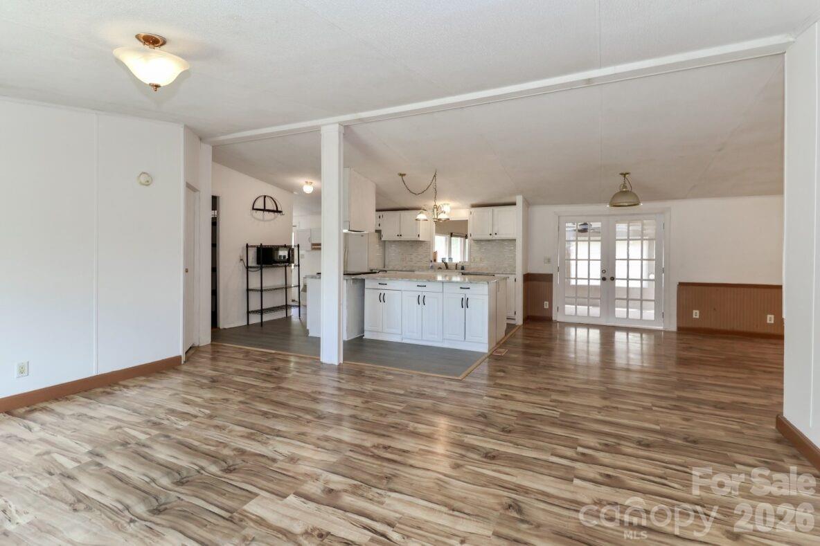 121 Fair Wind Lane Property Photo 17