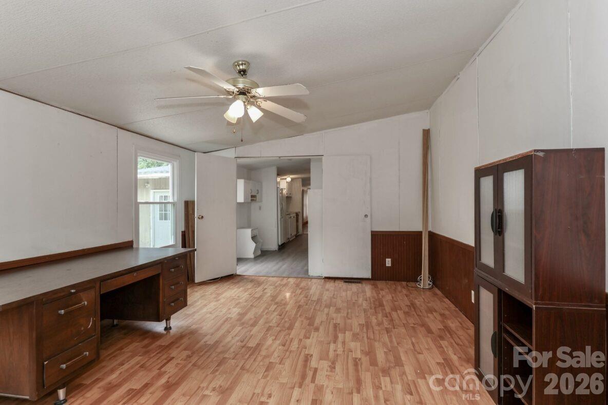 121 Fair Wind Lane Property Photo 25